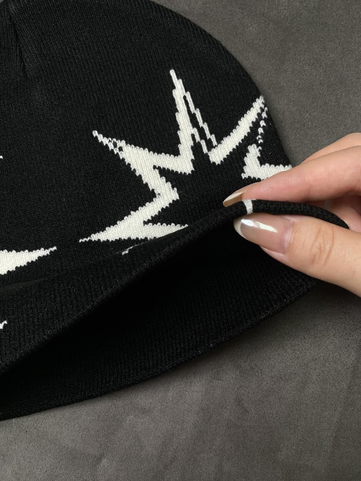Japanese Brand Deadstock 2 Stars Graphic No Cuff Knit Black Beanie OS Size ONE SIZE - 3 Thumbnail