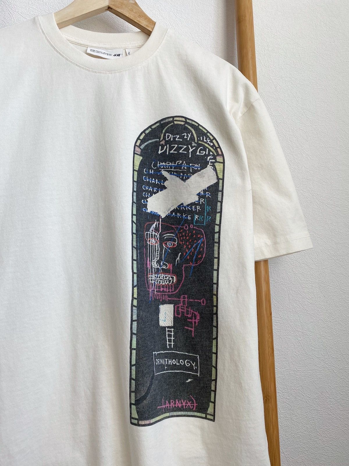 H&M × Jean-Michel Basquiat × Who Decides War WHO DECIDES WAR x BASQUIAT x H&M RELAXED FIT COTTON T-SHIRT Size US S / EU 44-46 / 1 - 15 Thumbnail