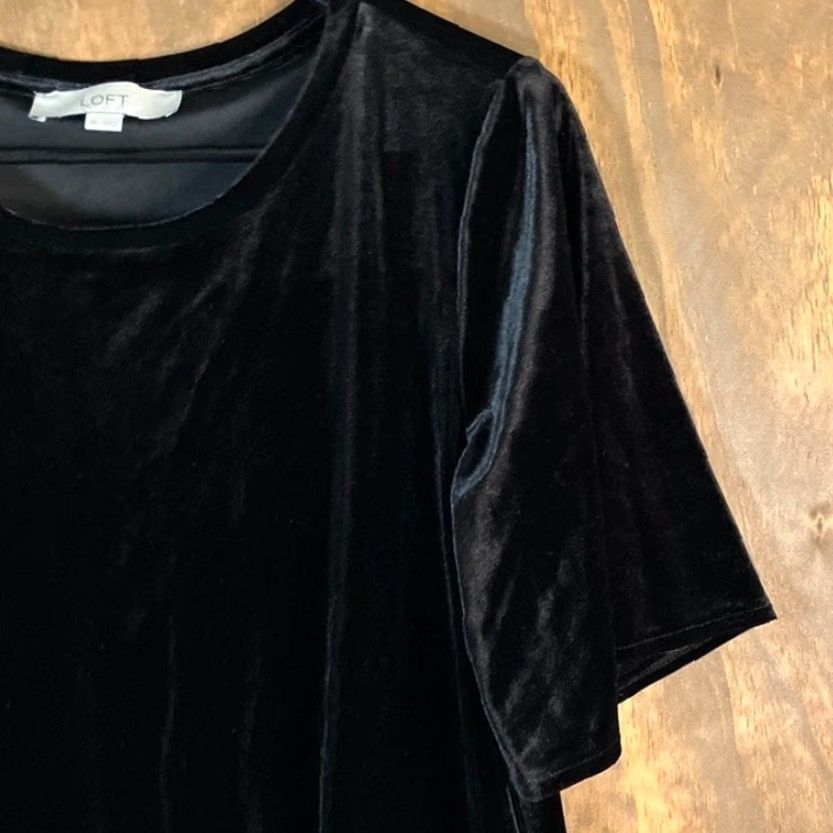 Loft LOFT Blouse Womens Black Velvet Crew Neck Tie Bottom Short Sleeve XS Size XS / US 0-2 / IT 36-38 - 5 Thumbnail