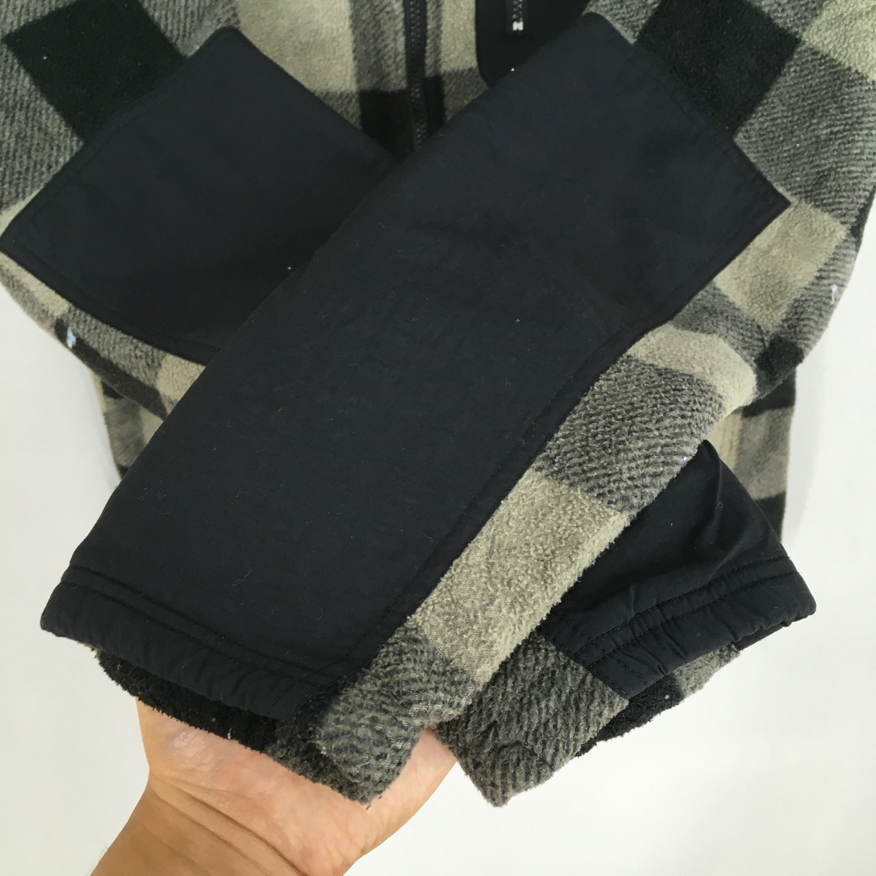 Columbia Vintage Columbia Sportswear Checkered Fleece Sweater Large Size US L / EU 52-54 / 3 - 6 Thumbnail