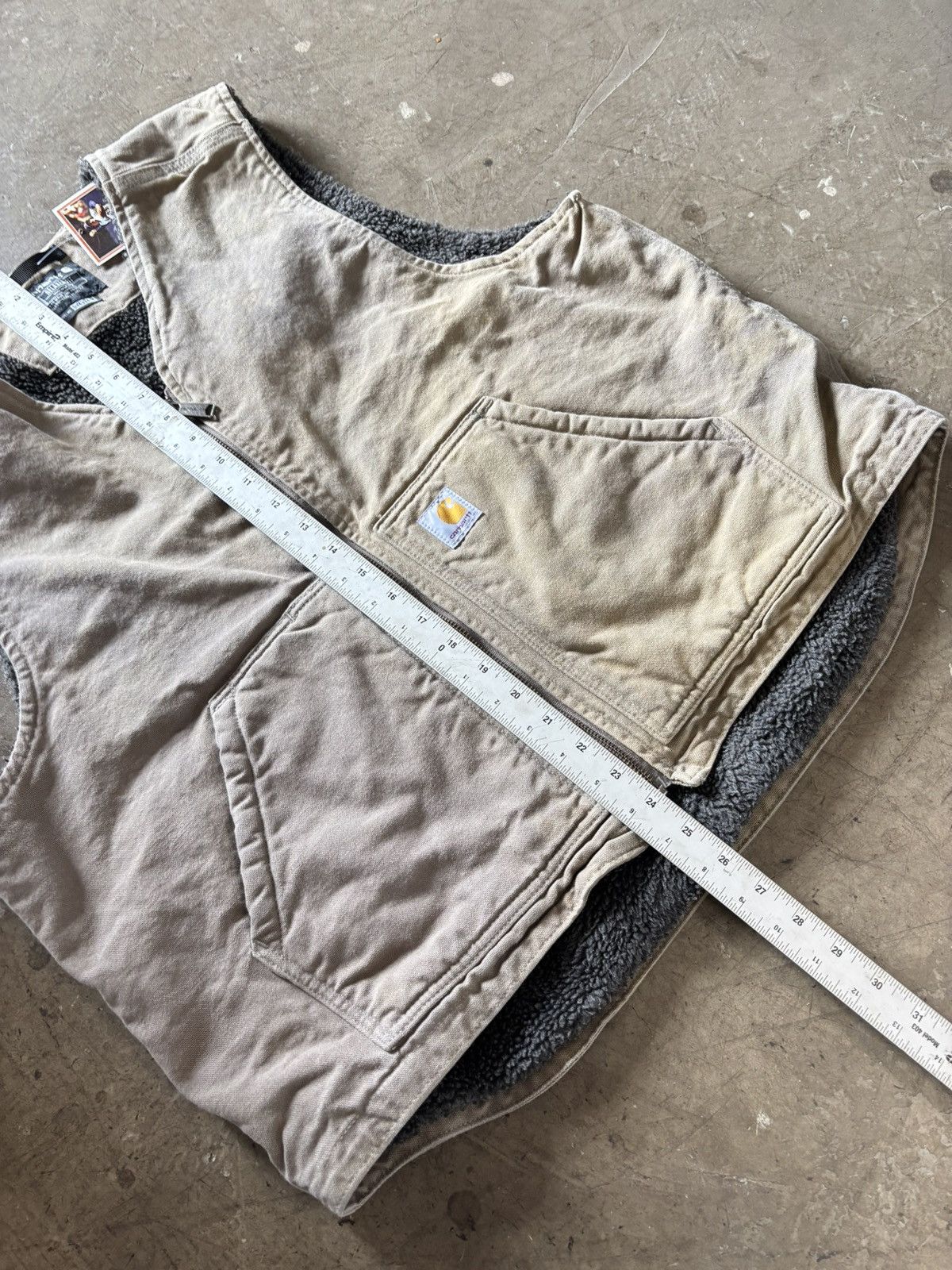 Carhartt Vintage Carhartt Distressed Vest Size US L / EU 52-54 / 3 - 4 Thumbnail