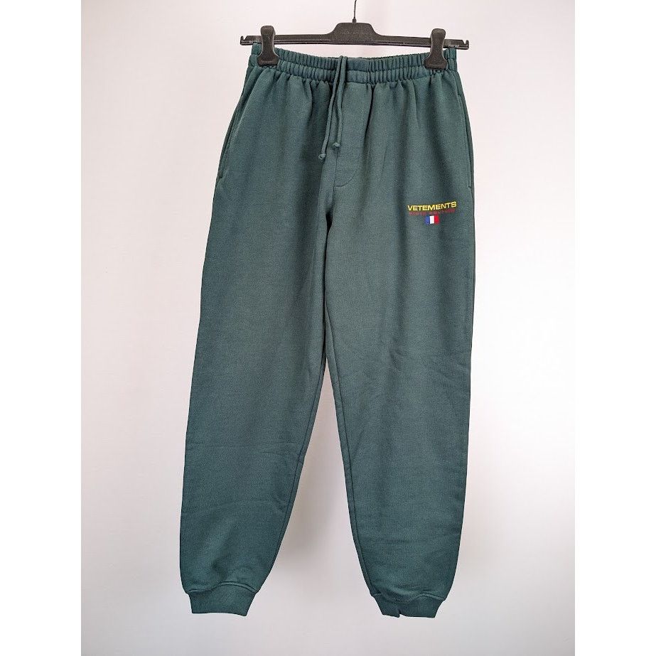 Vetements o1rshd1 Sweatpants & Joggers in Green Size US 34 / EU 50 - 3 Thumbnail