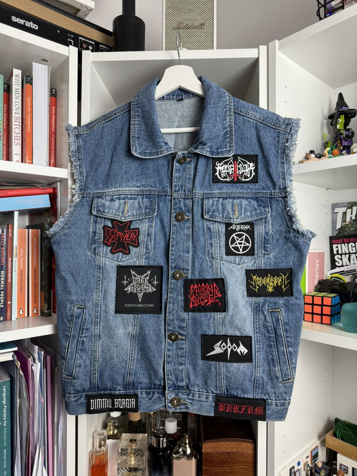 Band Tees Vintage 90s rock band distressed denim vest XL metal rock y2k Size US XL / EU 56 / 4 - 1 Thumbnail