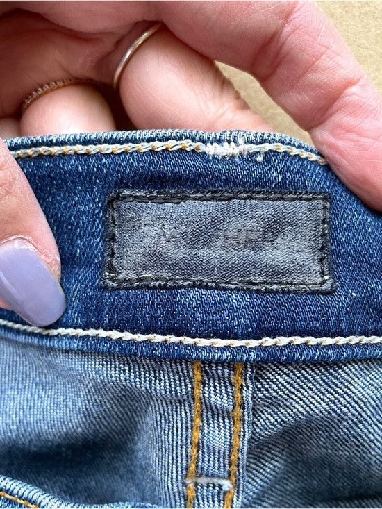 MOTHER MOTHER Insider Crop Step Fray Distressed Flare Jeans - 25" Size 25" / US 0 / IT 36 - 6 Thumbnail