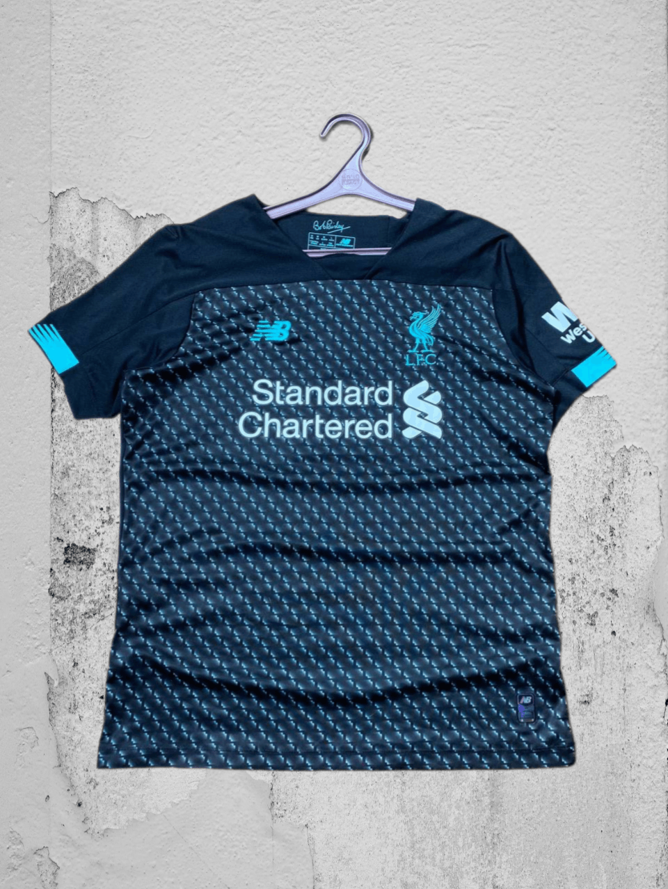 New Balance Vintage New Balance Liverpool Soccer Jersey Football Tee Y2K Size US M / EU 48-50 / 2 - 1 Thumbnail