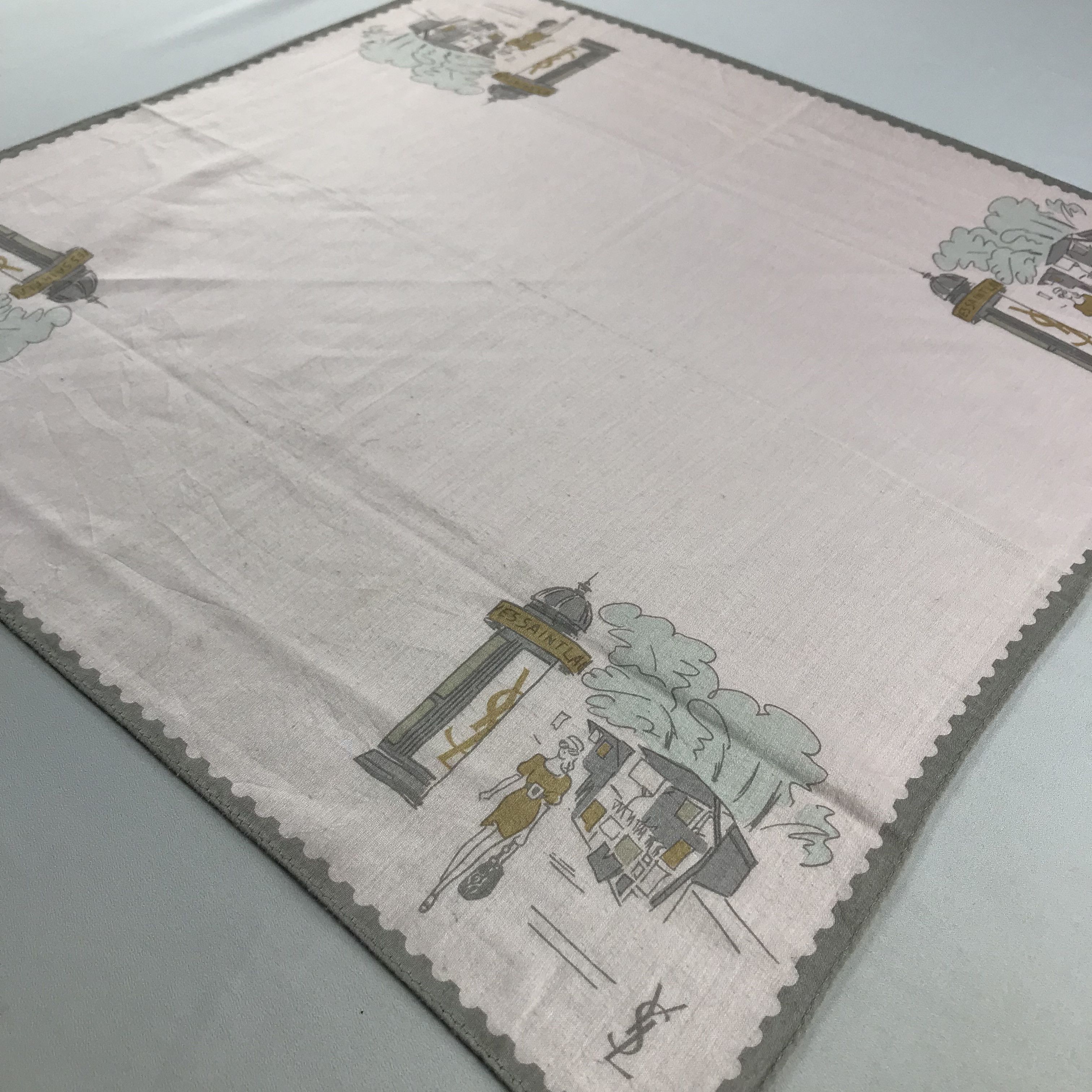 Yves Saint Laurent Yves Saint Laurent Handkerchief / Bandana / Neckerchief C678 Size ONE SIZE - 4 Thumbnail