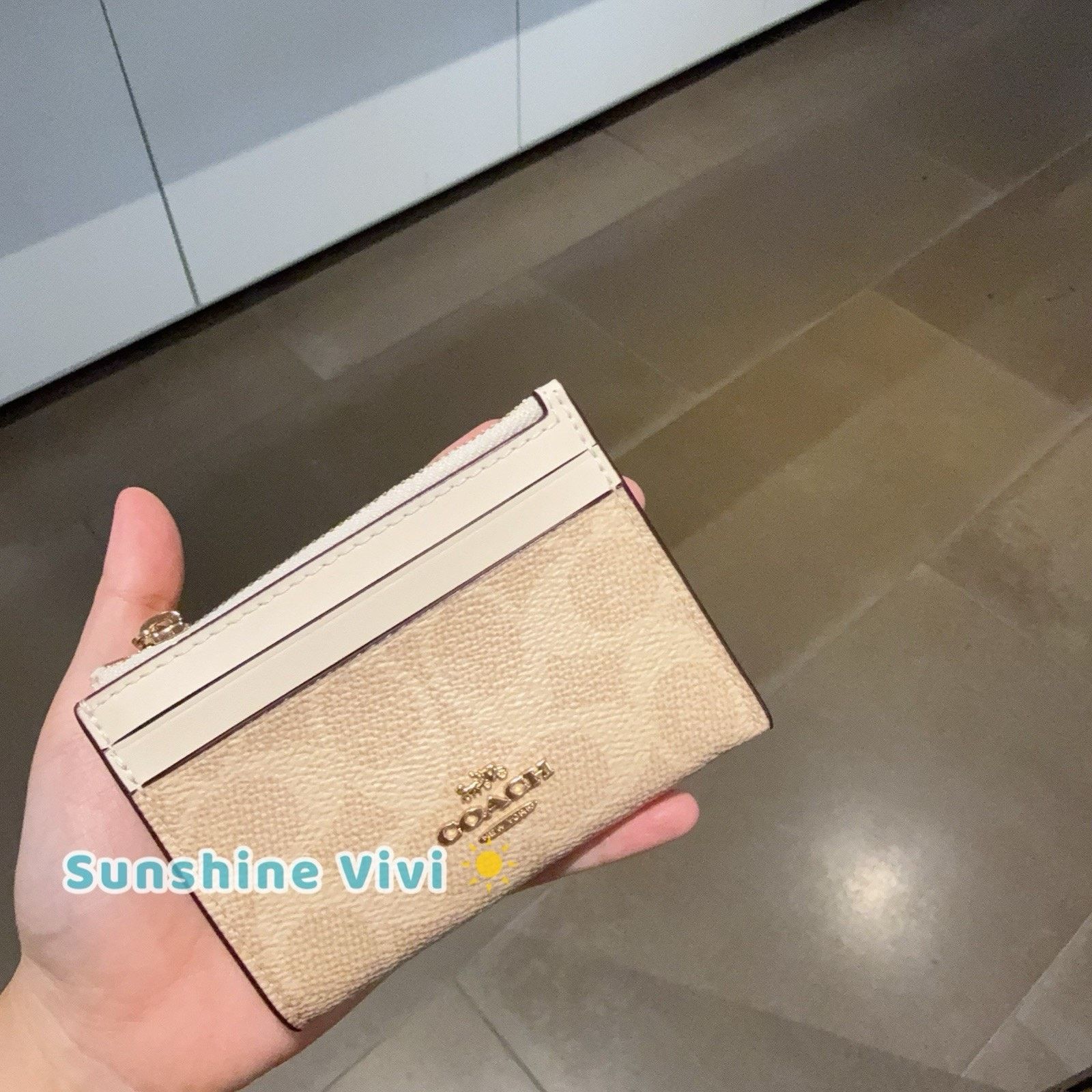 Coach NWT Coach Mini Skinny ID Case CW870 Canvas Sand/Chalk Size ONE SIZE - 2 Thumbnail
