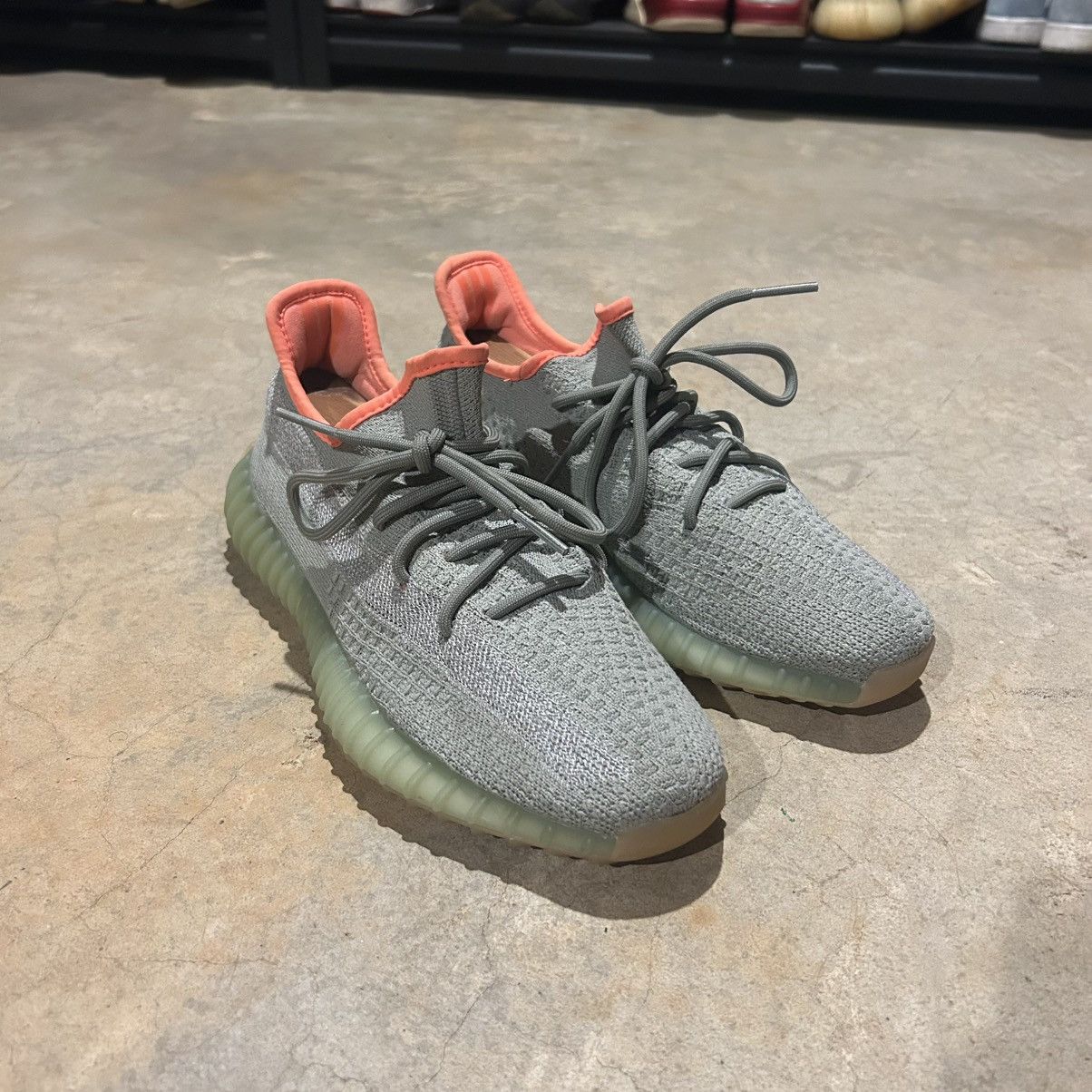 Yeezy Adidas Yeezy Boost 350 V2 Desert Sage 2020 US 8 Size US 8 / EU 41 - 11 Thumbnail