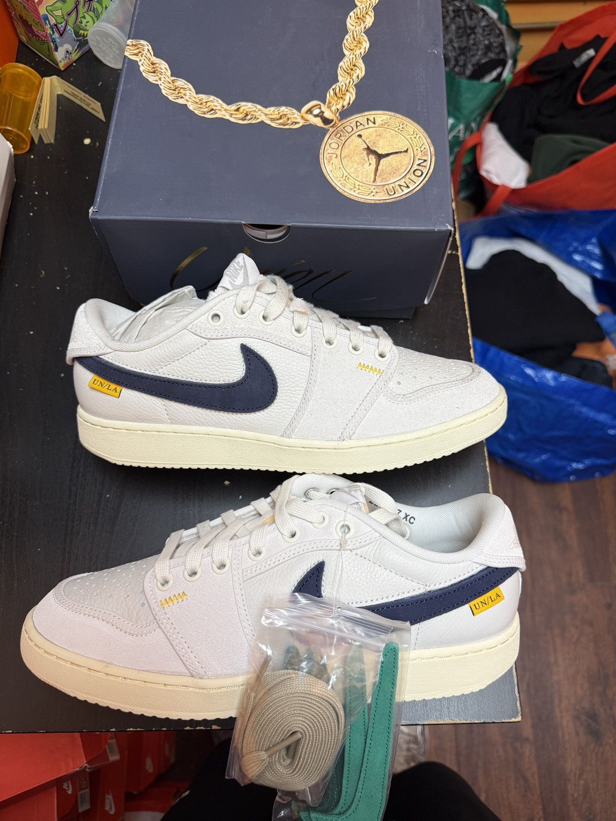 Union LA Jordan 1 Retro AJKO Low Sp Union Sail Leather Size US 9 / EU 42 - 1 Thumbnail