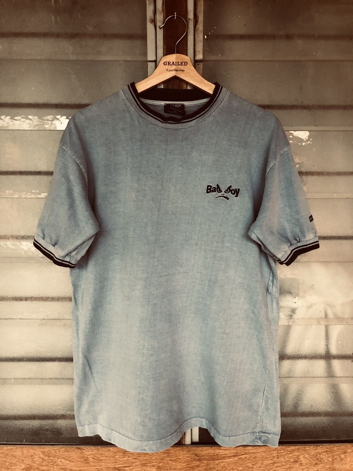 Vintage Vintage 90's BadBoy Shirt Tee Size US M / EU 48-50 / 2 - 2 Thumbnail