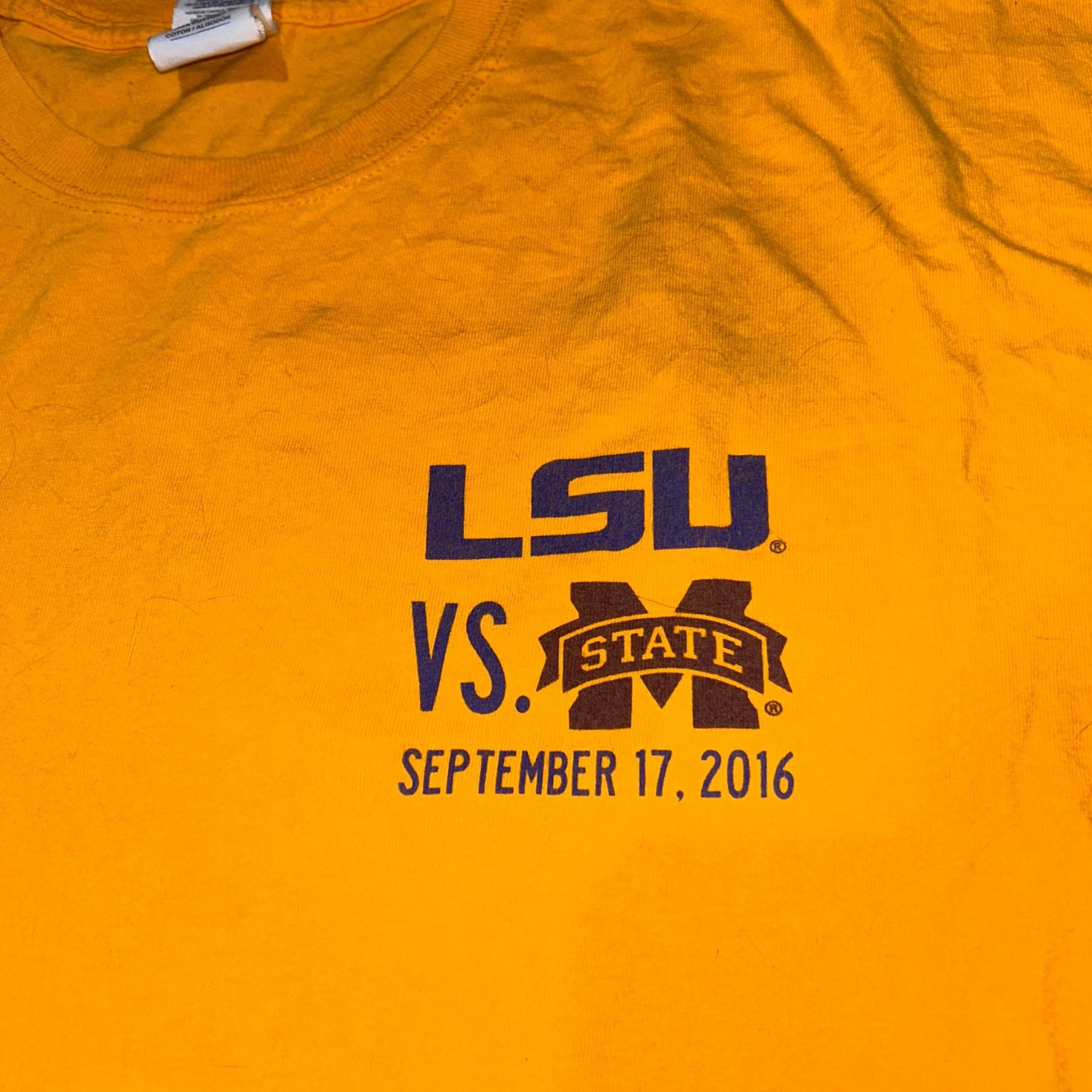 Gildan Vintage/Y2K Style LSU Vs Mississippi State Shirt Size US XXL / EU 58 / 5 - 2 Thumbnail