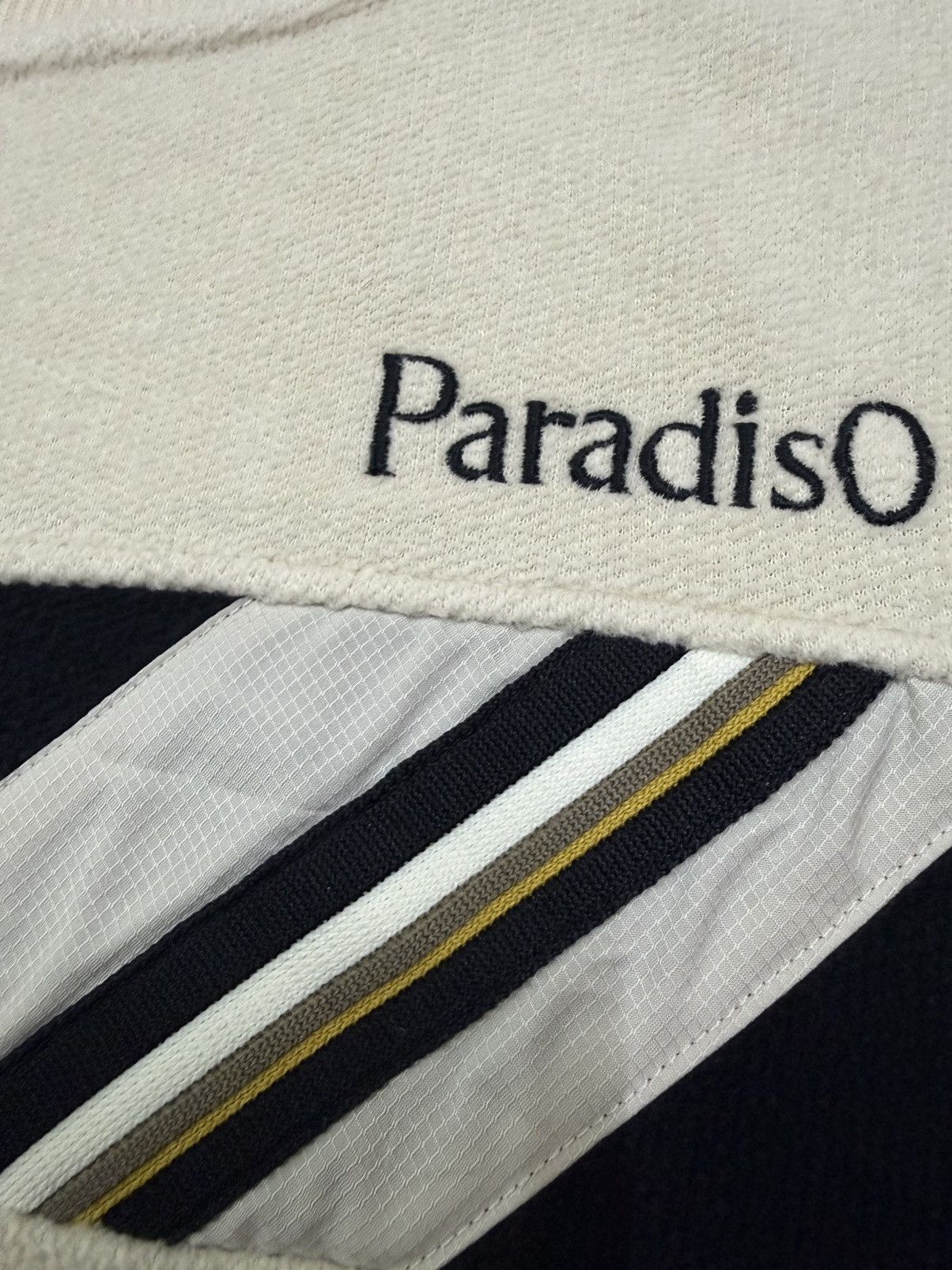 Vintage Vintage 90s ParadisO Small Logo Sweatshirt Size US L / EU 52-54 / 3 - 9 Thumbnail