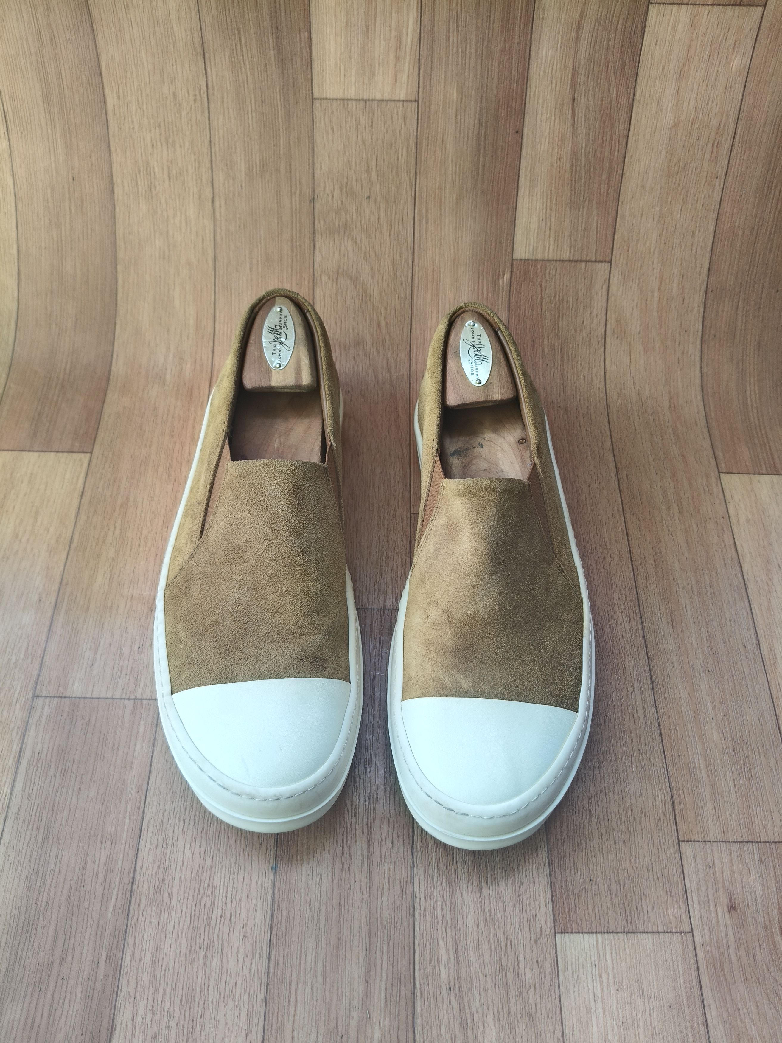 Rick Owens Rick Owens tan suede mainline boat Size US 10 / EU 43 - 2 Thumbnail