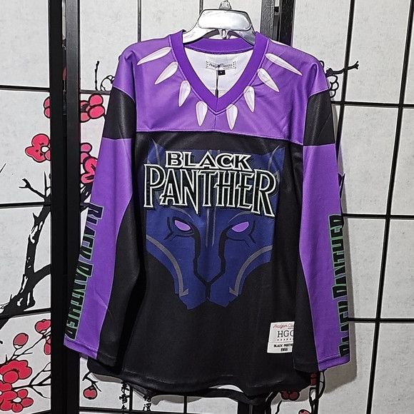 Black Panther Wakanda Hockey Jersey Size Large NWT