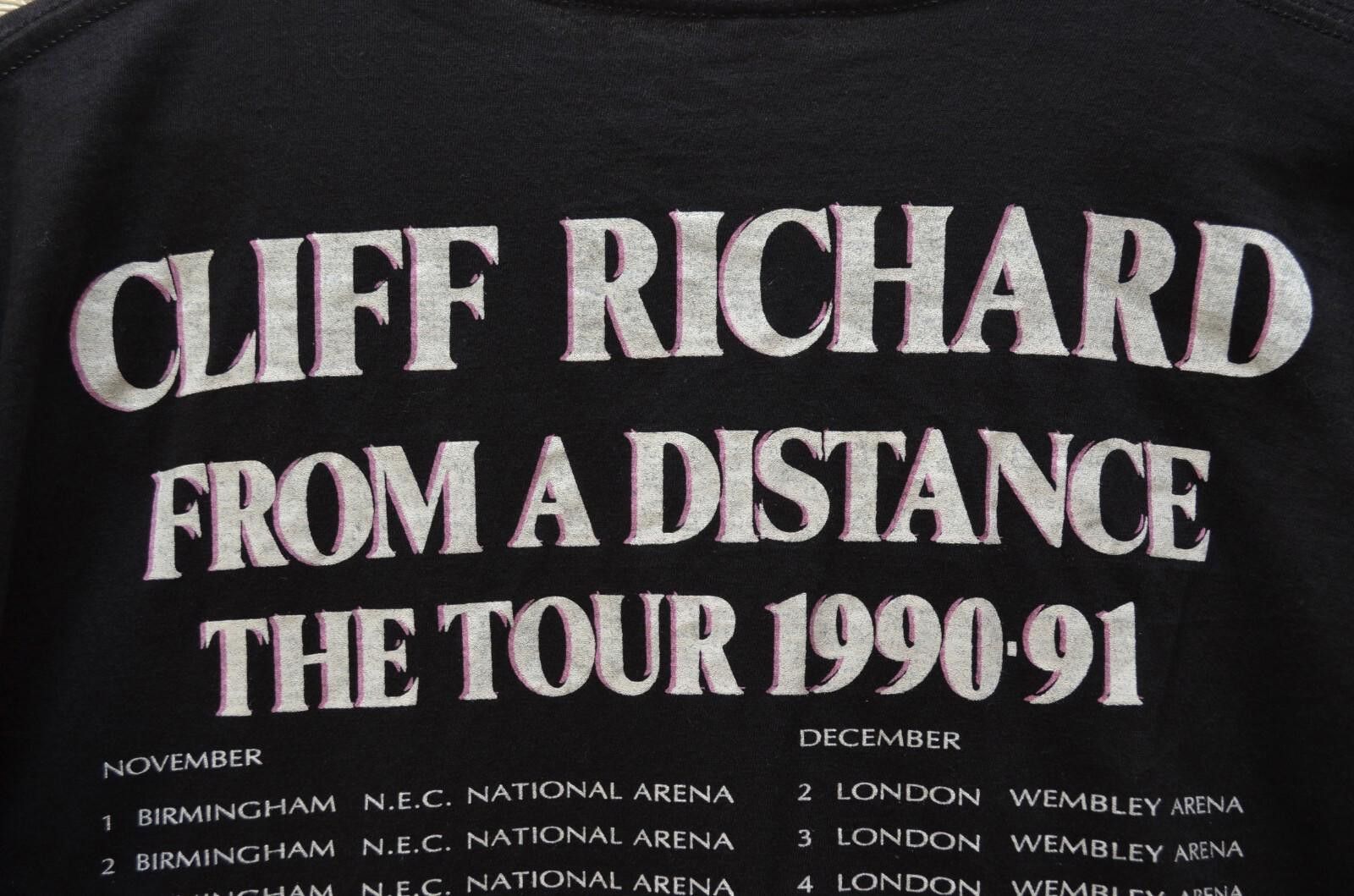 Designer Vintage Cliff Richard From A Distance Tour 1990-91 T Shirt M Size US M / EU 48-50 / 2 - 8 Thumbnail
