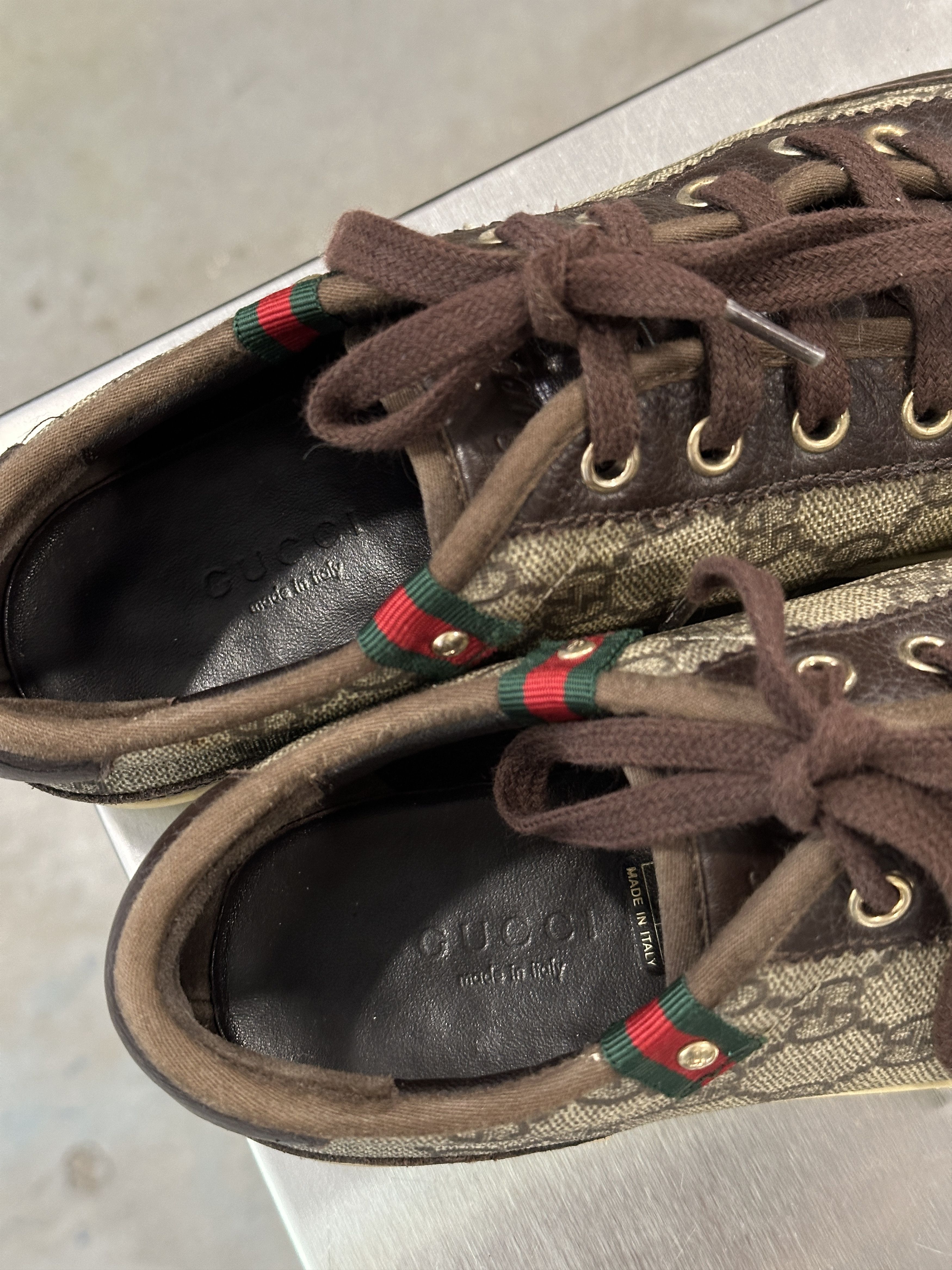 Gucci Gucci Monogram Canvas Leather Low Top Sneakers Size US 7 / IT 37 - 9 Thumbnail