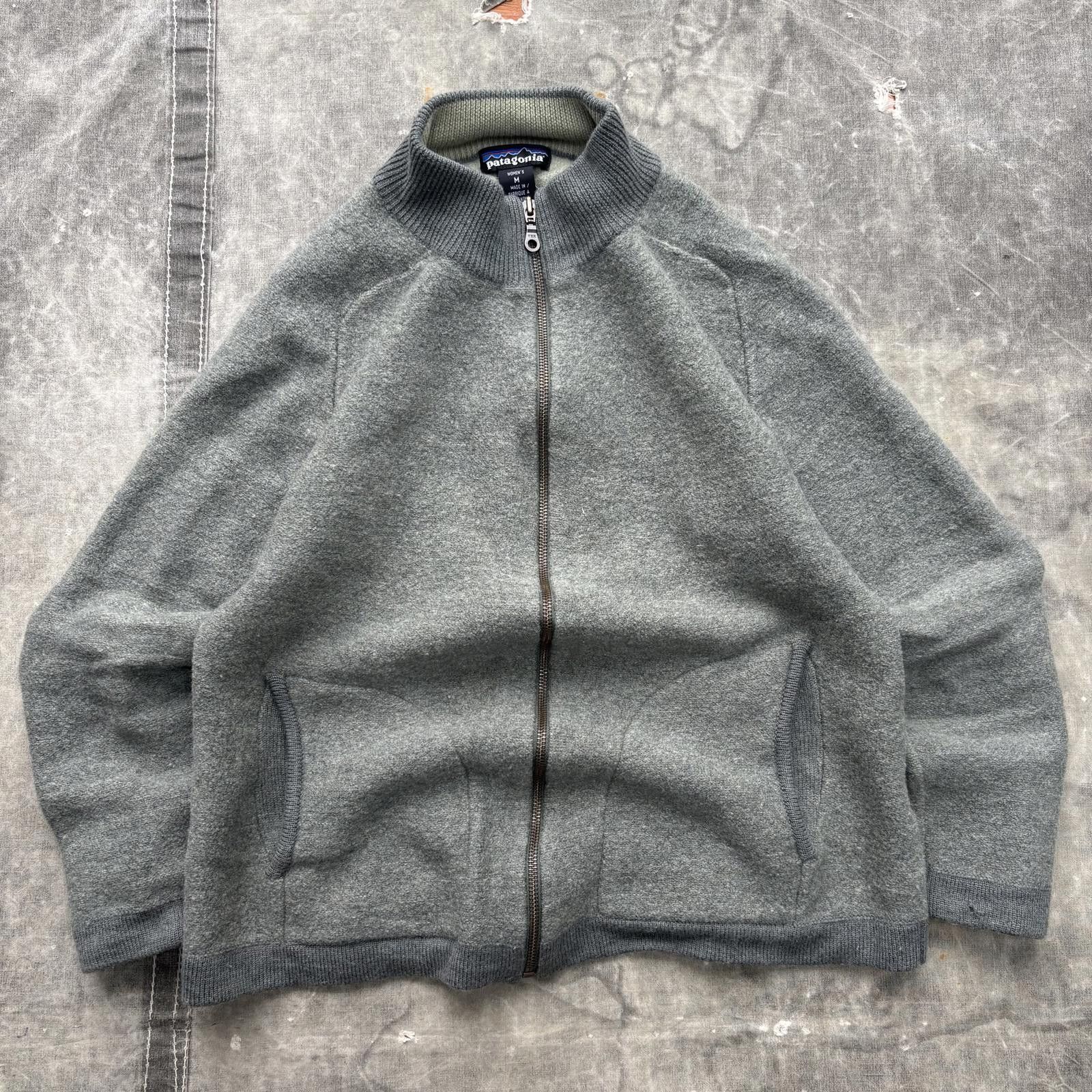 Patagonia Vintage Y2K Patagonia Lowland Pistachio Green Wool Cardigan Size M / US 6-8 / IT 42-44 - 1 Thumbnail