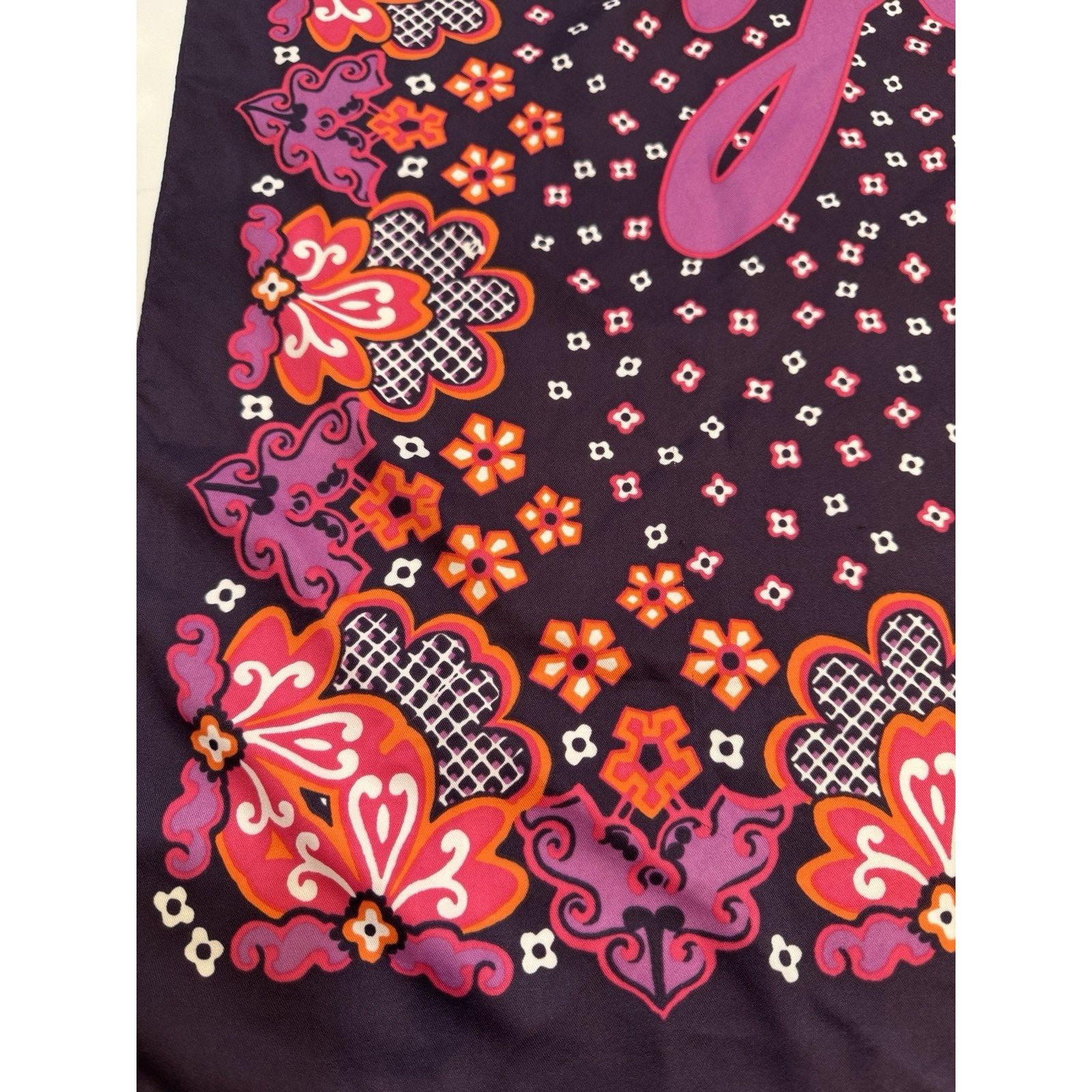 Juicy Couture Juicy Couture Purple Scarf Purse Accessory Classic Eclectic Size ONE SIZE - 5 Thumbnail