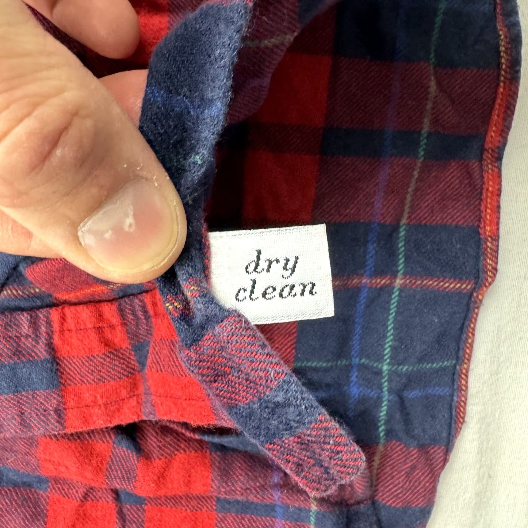 Pendleton VINTAGE Pendleton Shirt Outdoor 90s Red Plaid L Button-Up Adult Large Mens Size US L / EU 52-54 / 3 - 3 Thumbnail