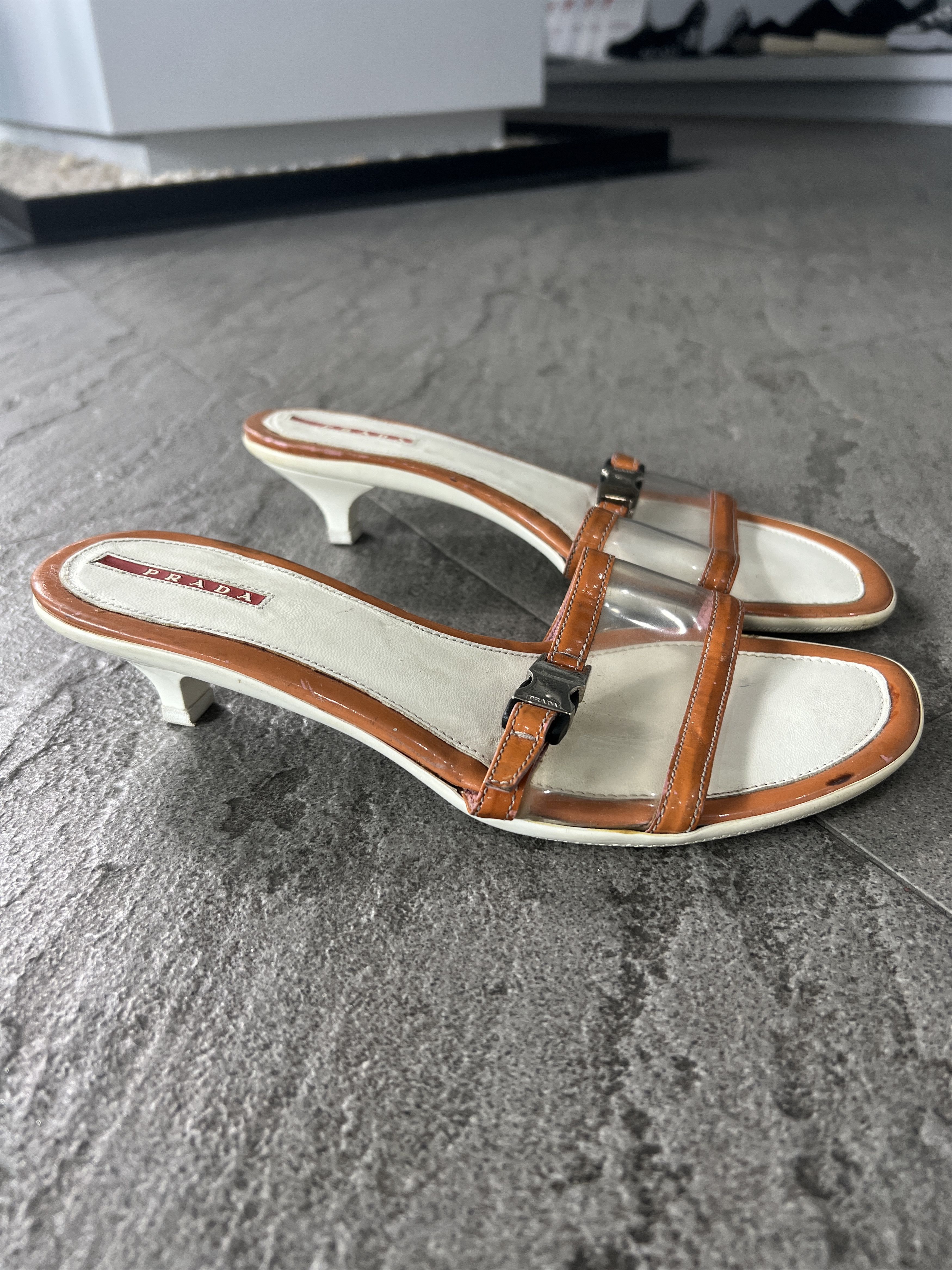 Prada Prada Clear PVC Leather Kitten Heel Slide Sandals 38 Size US 7.5 / IT 37.5 - 2 Thumbnail