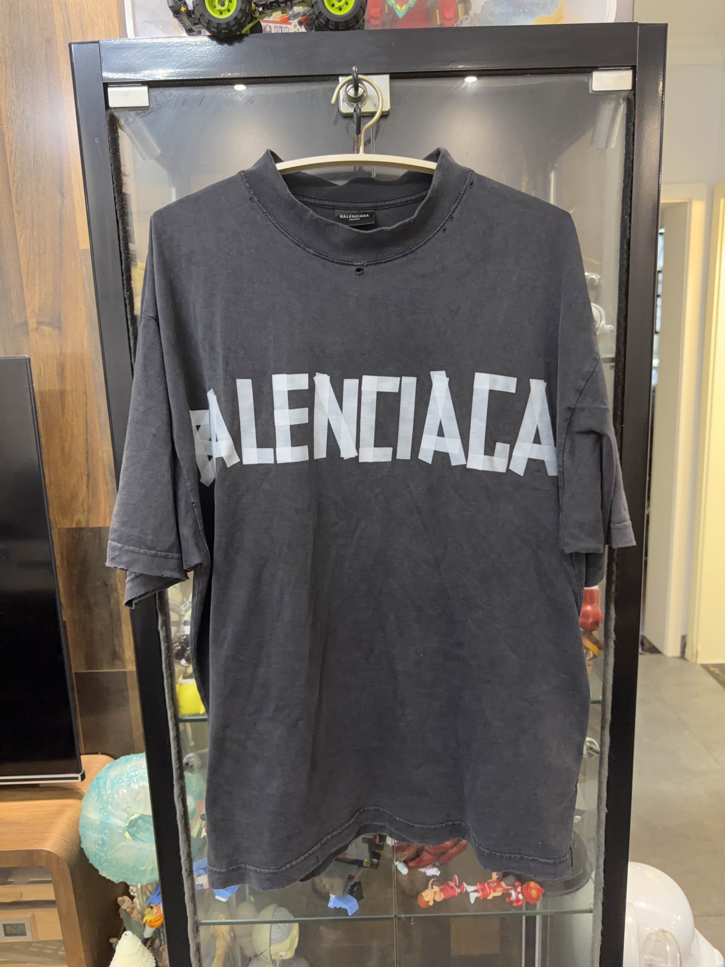 Balenciaga Balenciaga Gaffer Tape Logo T-Shirt Size M Size US M / EU 48-50 / 2 - 1 Thumbnail
