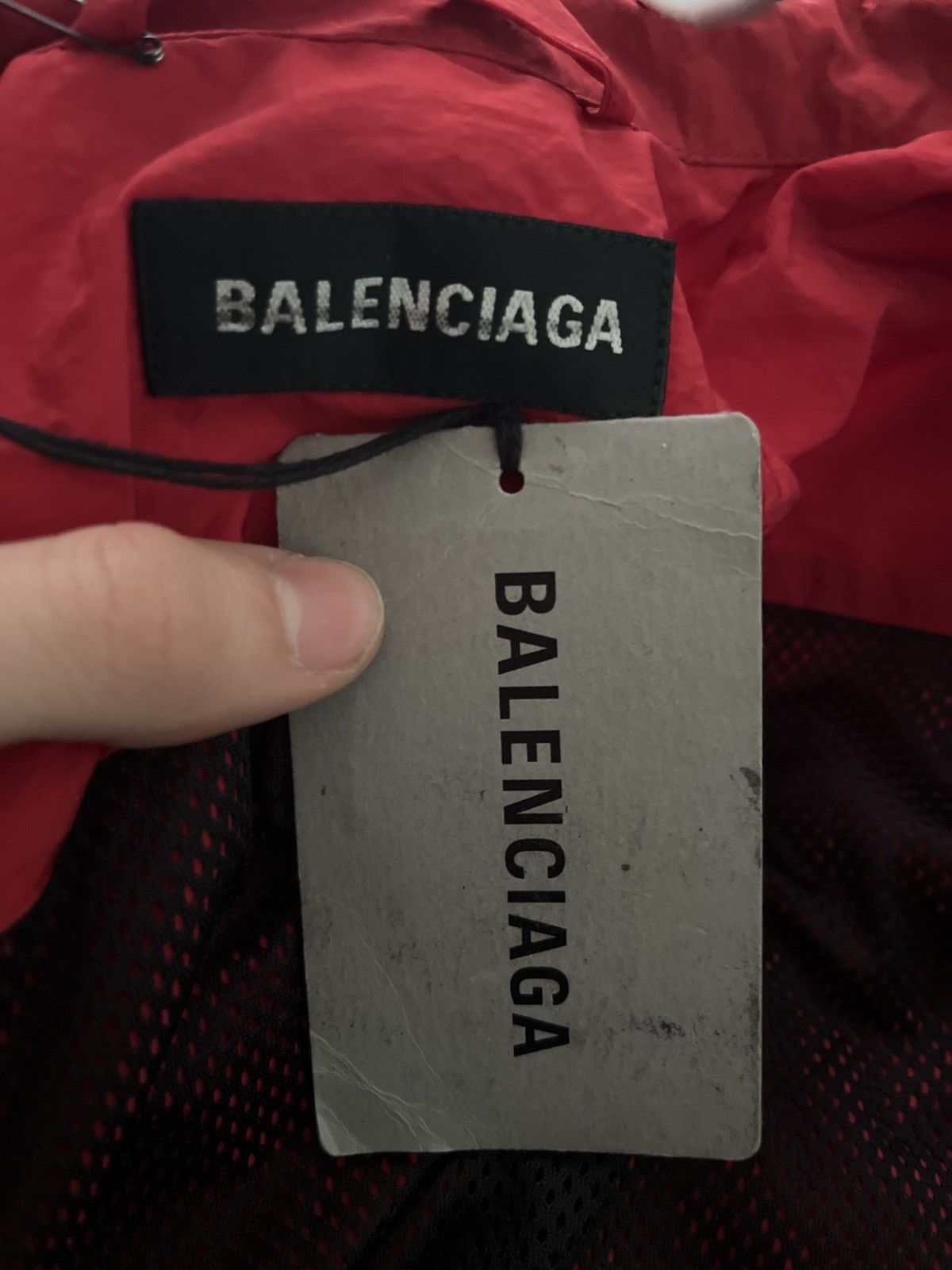 Balenciaga Balenciaga nylon Tracksuit shirt Size US S / EU 44-46 / 1 - 5 Thumbnail