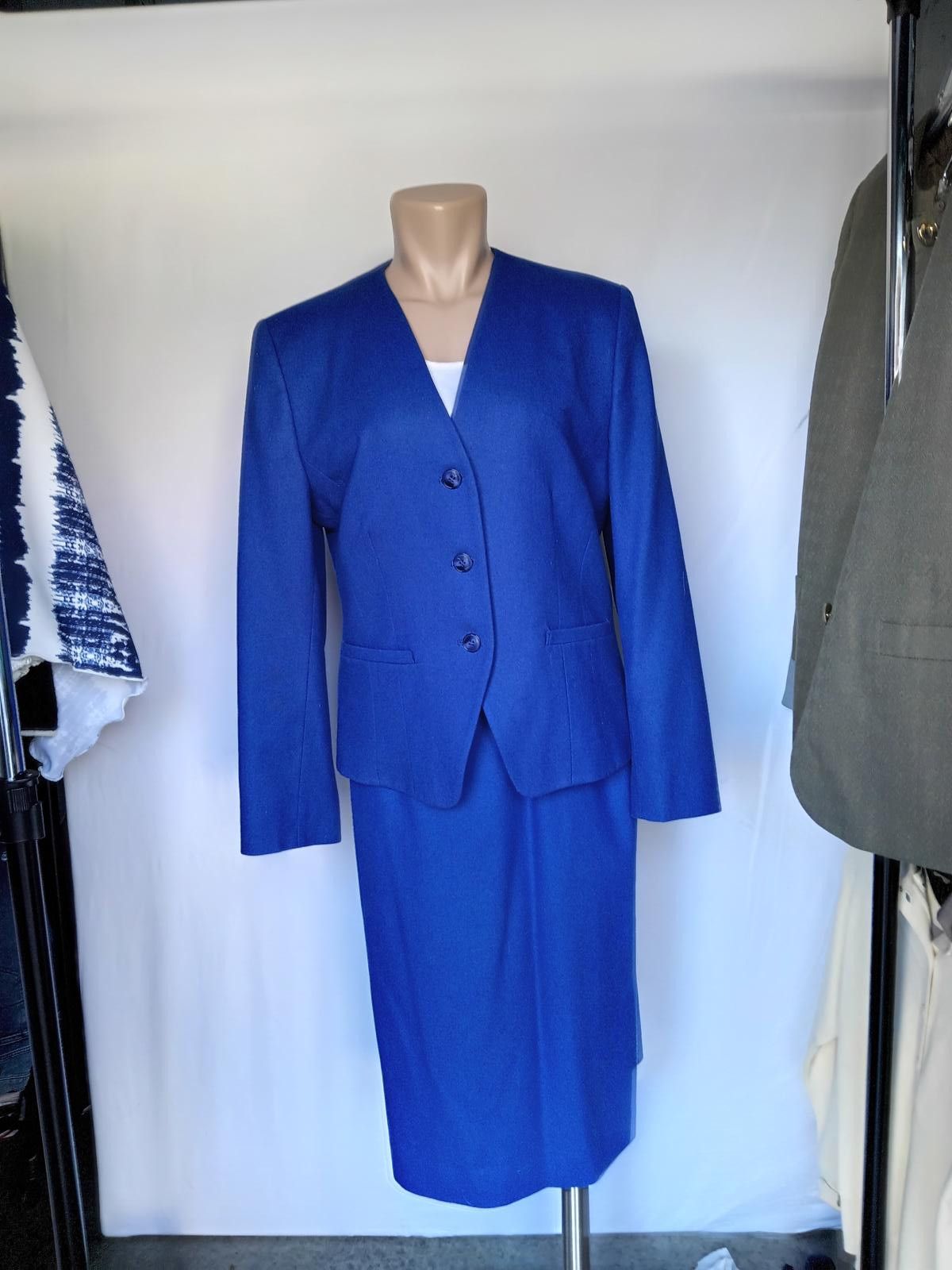 Pendleton Pendleton Women's Blue Suit Set - Size 10 Size L / US 10 / IT 46 - 1 Thumbnail