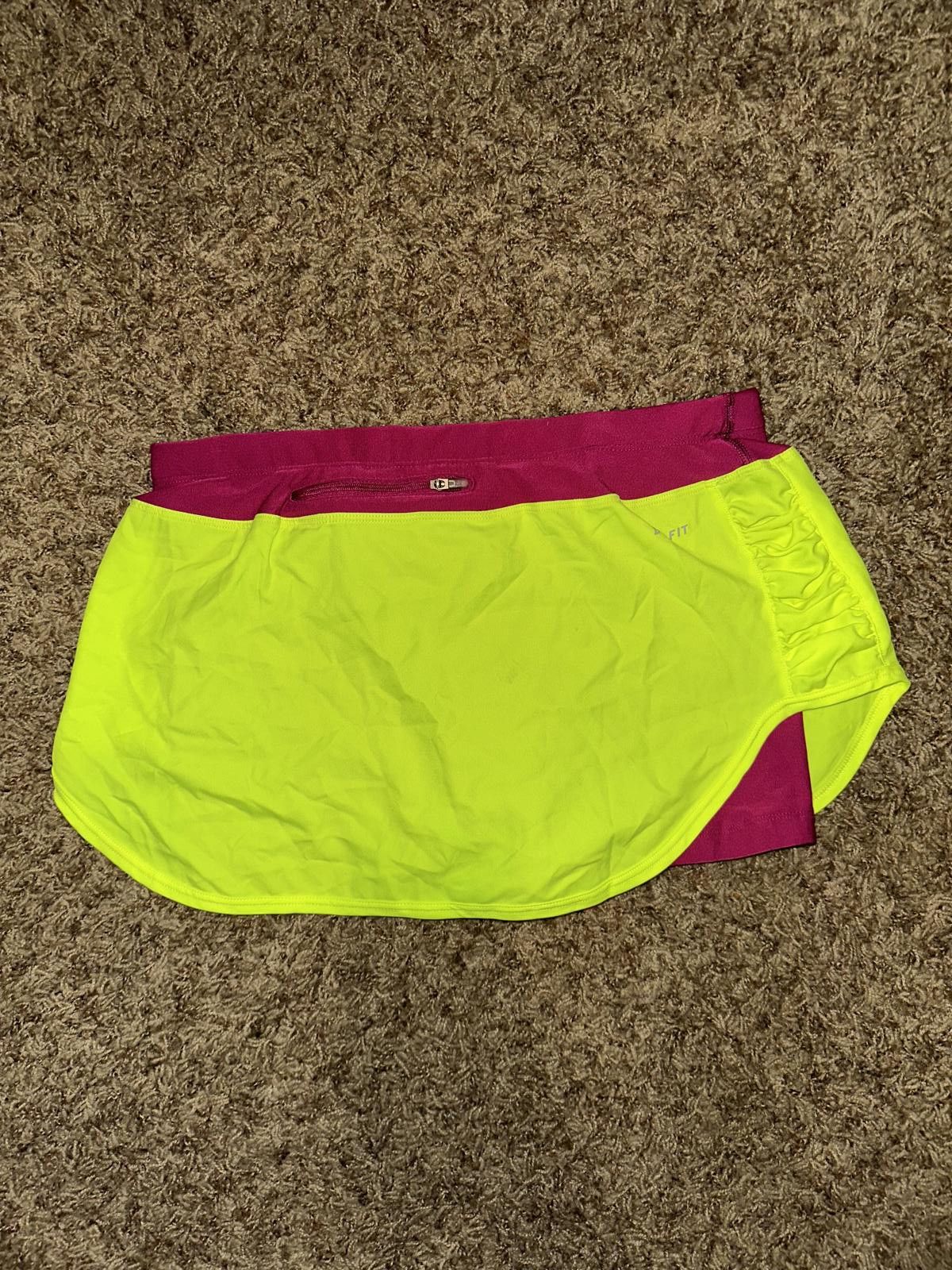 Nike Nike Women’s One Dri-Fit Running Shorts Size 28" / US 6 / IT 42 - 5 Thumbnail