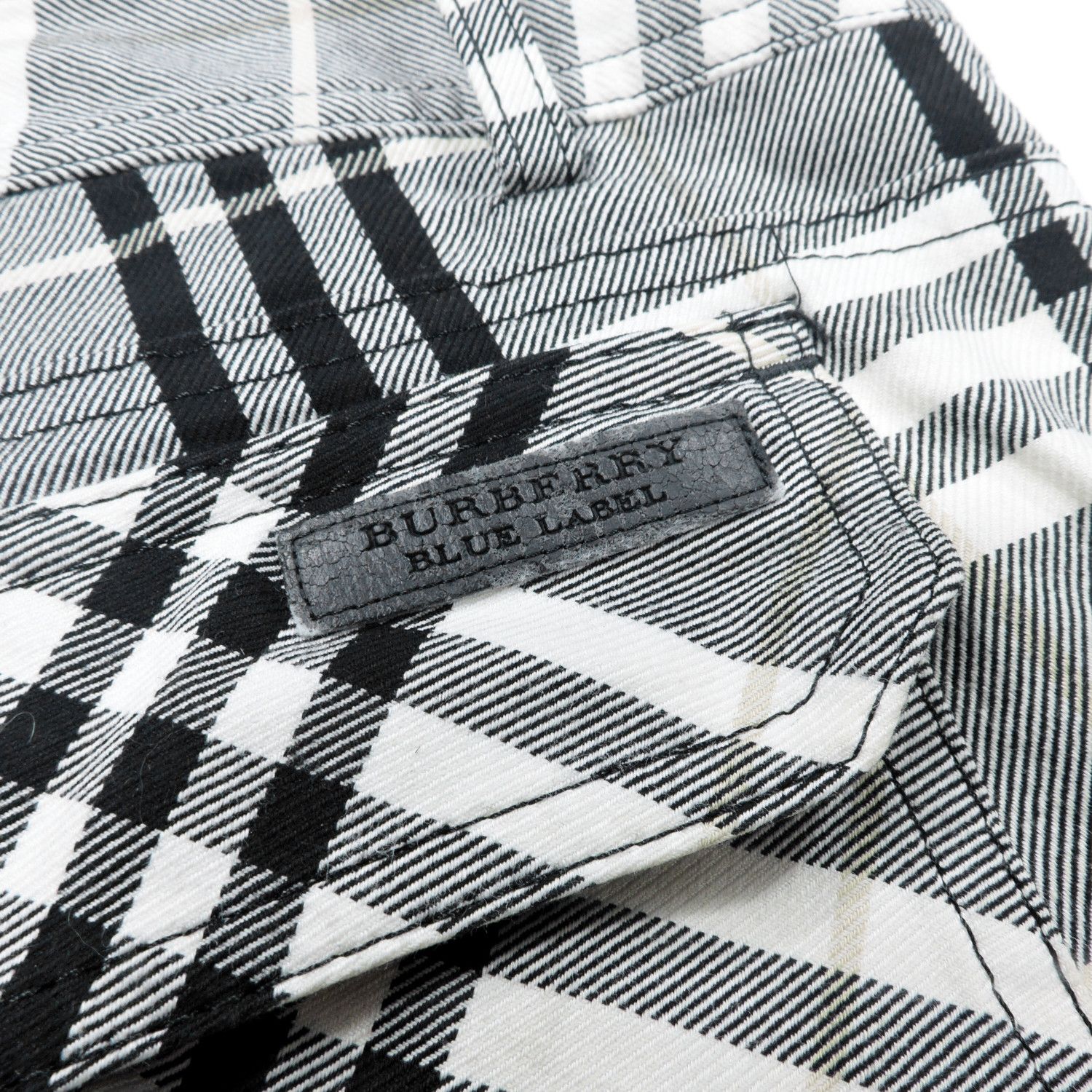Burberry BURBERRY BLUE LABEL NOVA CHECK GREY BLACK LONG PANTS Size 25" / US 0 / IT 36 - 17 Thumbnail