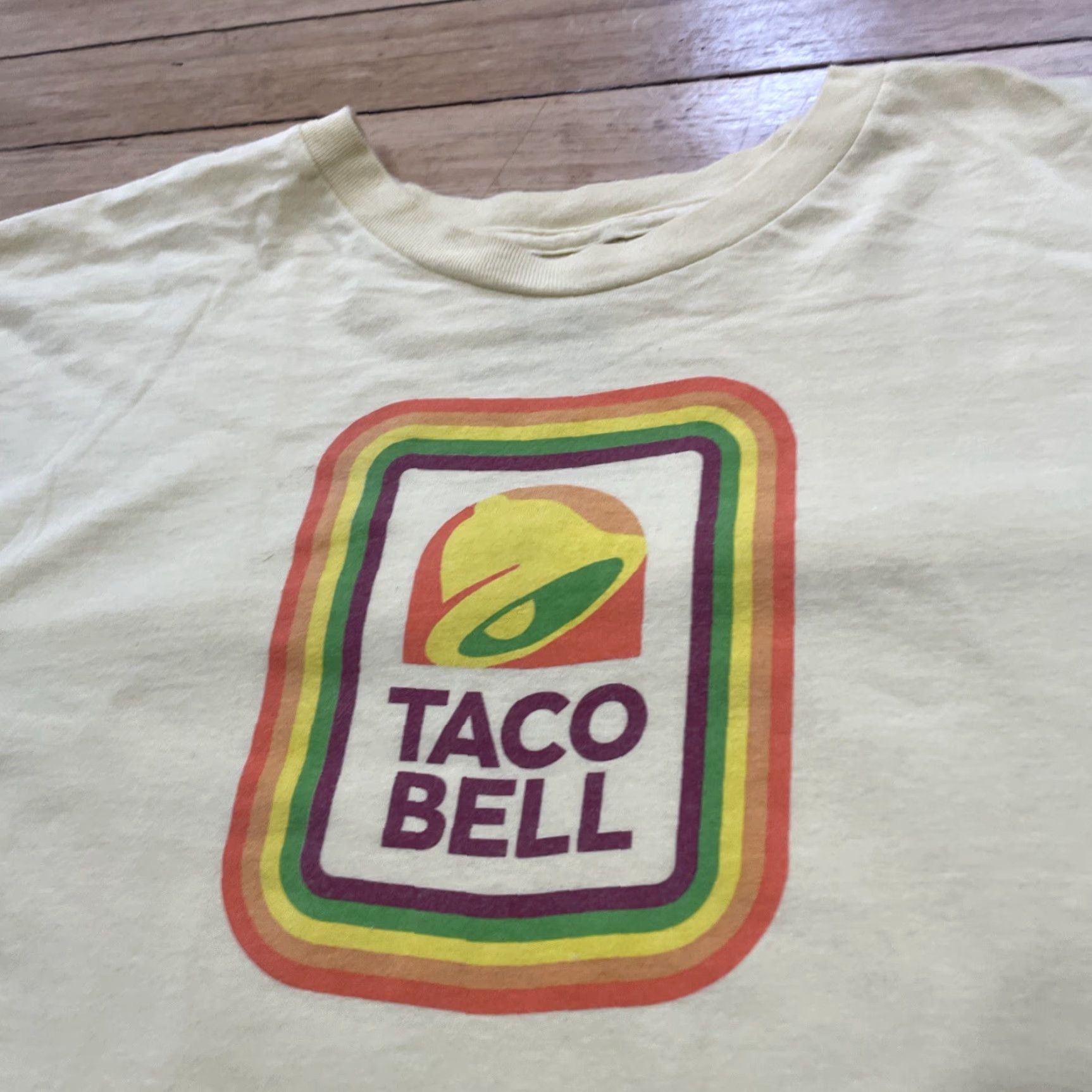 Bell Taco Bell T-Shirt Adult 2XL Yellow Retro 90s Logo Print Brand Tee 2XL Chest Mens Shirt Size US XXL / EU 58 / 5 - 4 Thumbnail