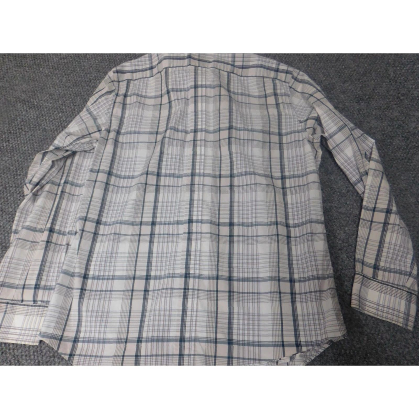 Banana Republic Banana Republic Shirt Mens Medium Plaid Button-Down Long Sleeve Collared Non-Iron Pockets Classic Button-Up Size US M / EU 48-50 / 2 - 6 Thumbnail