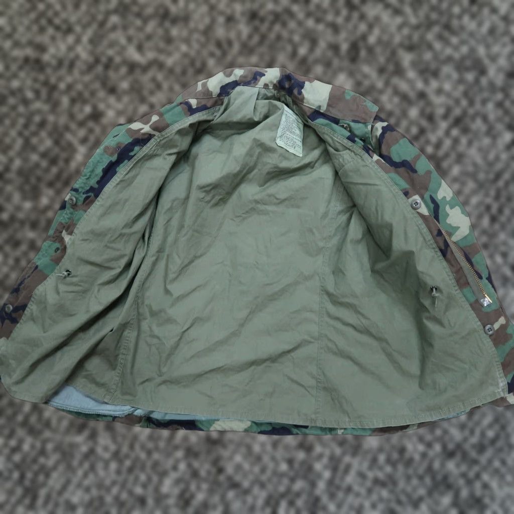 Vintage VINTAGE US ARMY Woodland Field Jacket Small Regular M65 / Military Jacket / Green / Camouflage / Full Zip / Hooded / Pockets / 80s / Men / Jacket Size US S / EU 44-46 / 1 - 1 Thumbnail