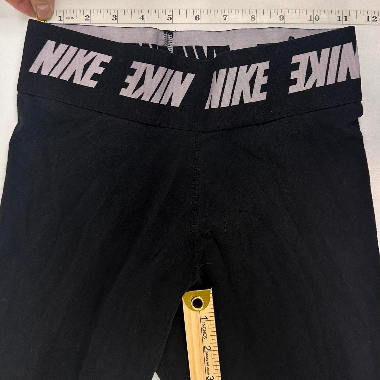 Nike Nike Logo Banded Leggings Size Small Size 27" / US 4 / IT 40 - 4 Thumbnail