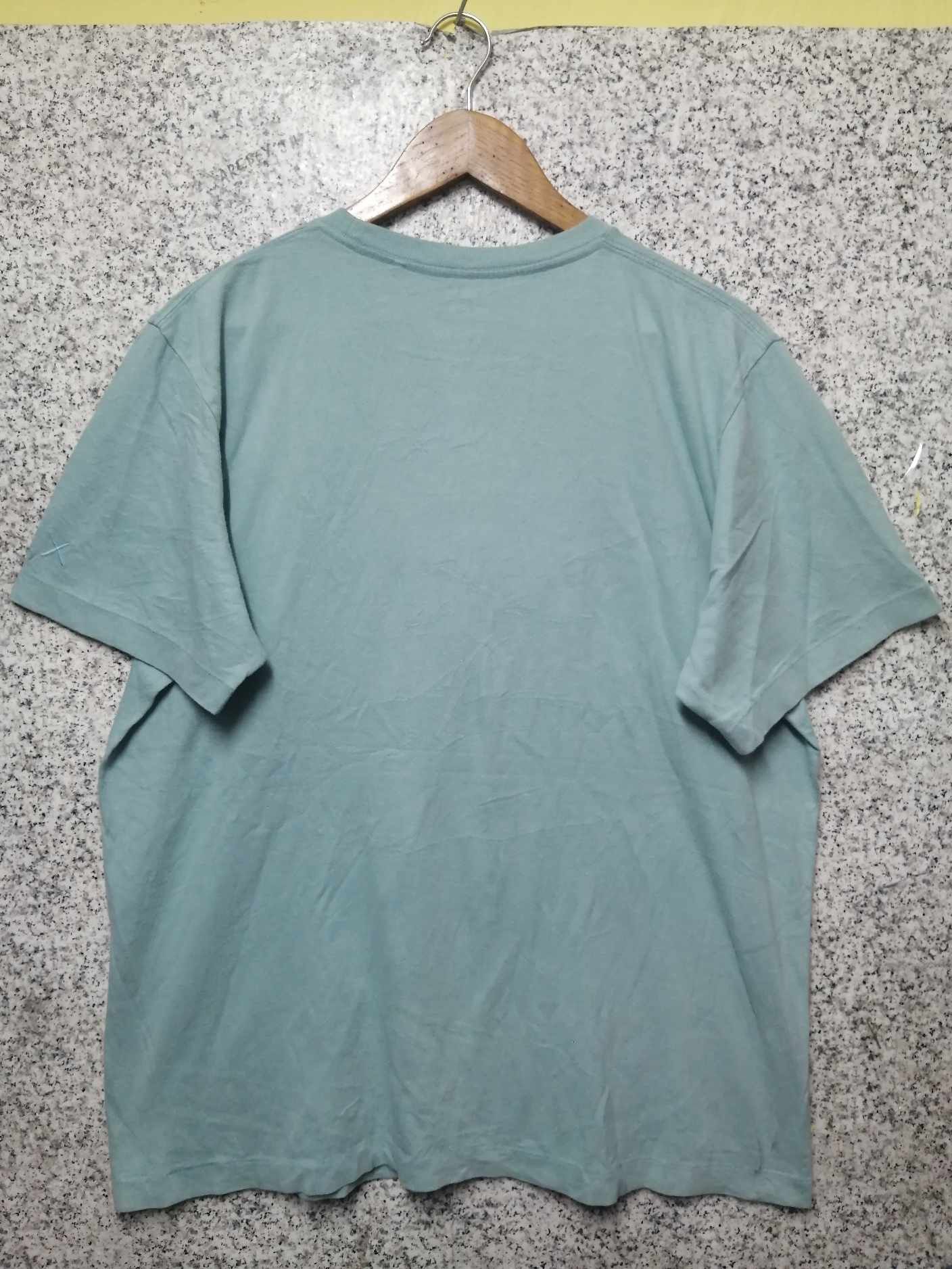 Vintage TSHIRTS KAWS VERY RARE Size US L / EU 52-54 / 3 - 2 Thumbnail