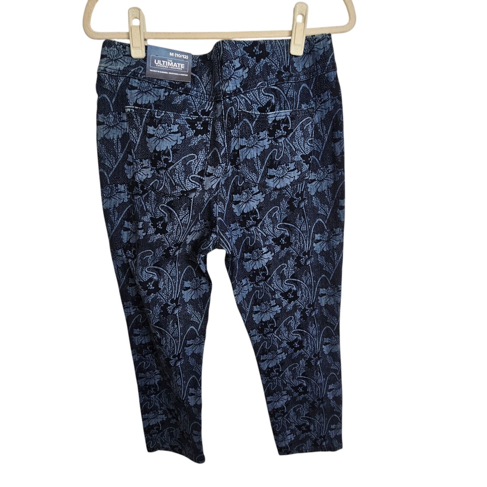 Soft Surroundings Soft Surroundings The Ultimate Cropped Leggings Floral Sz M Size 32" / US 10 / IT 46 - 7 Thumbnail