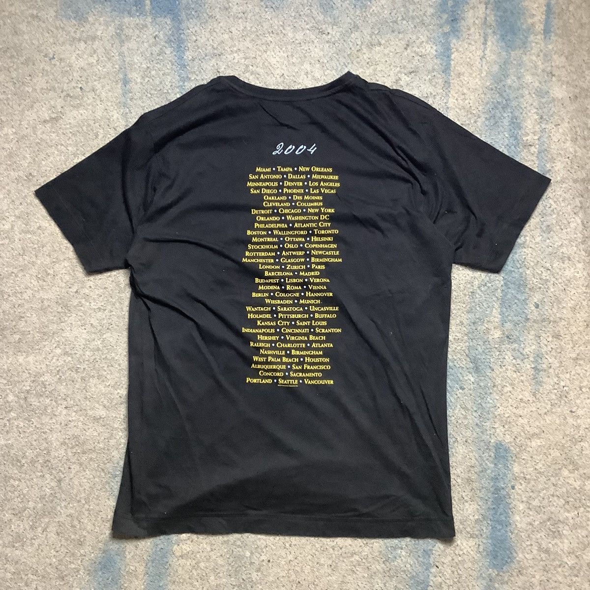Sting × Vintage Vintage Sting Tour 2004 T-Shirt Black Size L Size US XL / EU 56 / 4 - 8 Thumbnail