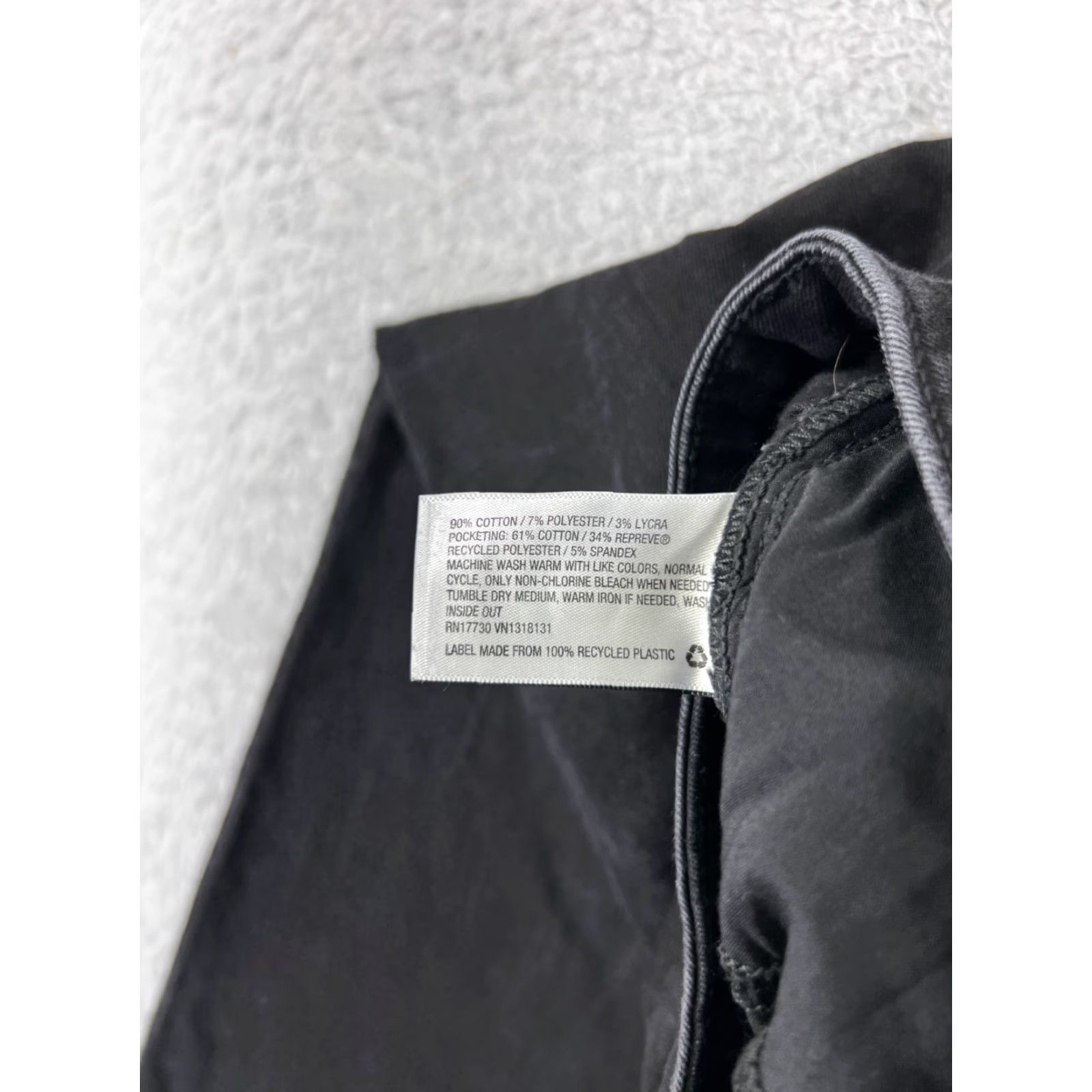 Vintage Universal Thread Jeans Women 12 Black Denim Flared Cotton Blend Stretch Size 34" / US 12 / IT 48 - 4 Thumbnail