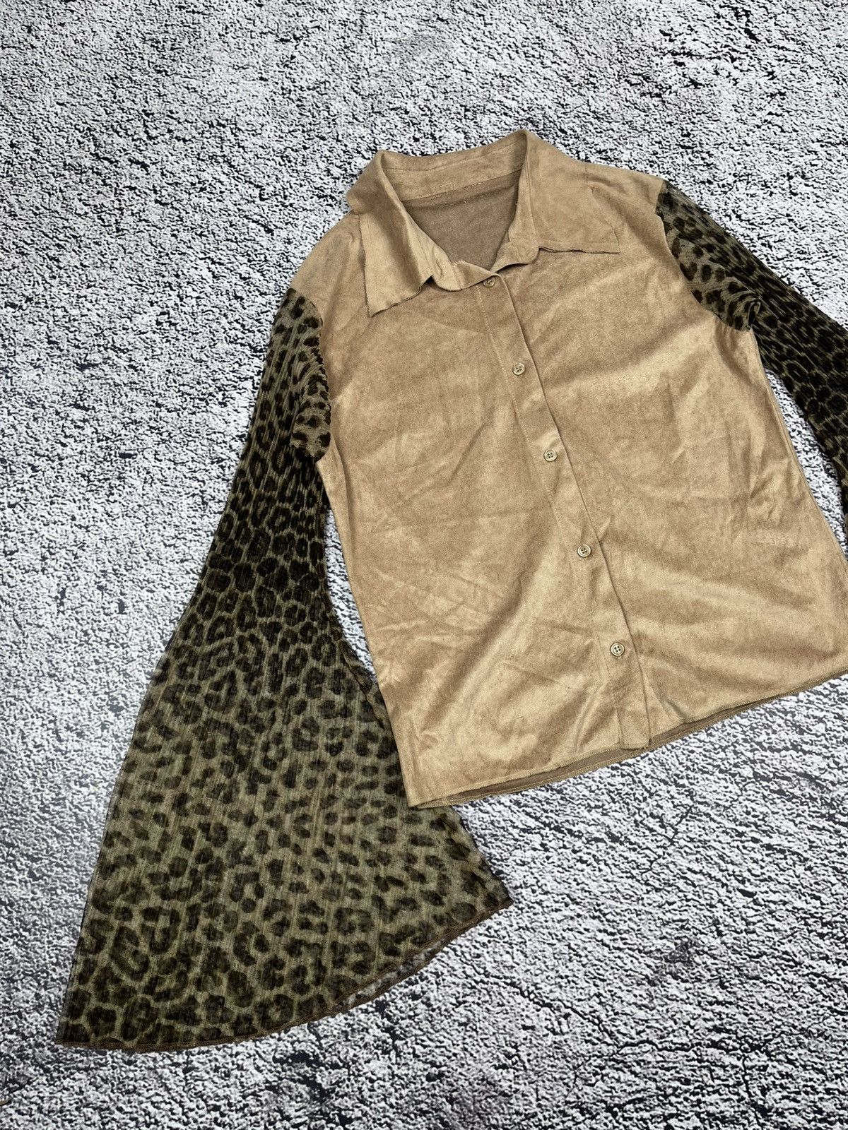Japanese Brand Vintage Y2K Glamour flare leoprad sleeve luxury shirt Size M / US 6-8 / IT 42-44 - 2 Thumbnail
