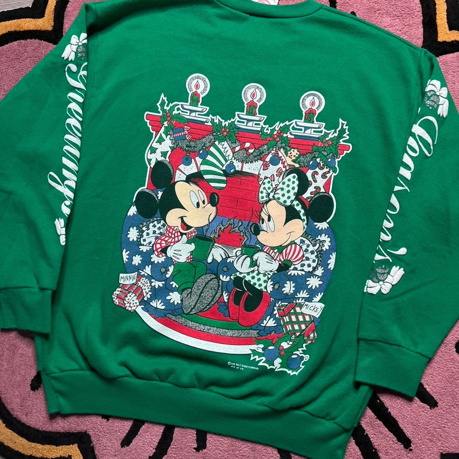 Disney × Mickey Mouse × Vintage Vtg Disney Mickey & Minnie Mouse Season Greeting Sweatshirt Size US L / EU 52-54 / 3 - 7 Thumbnail