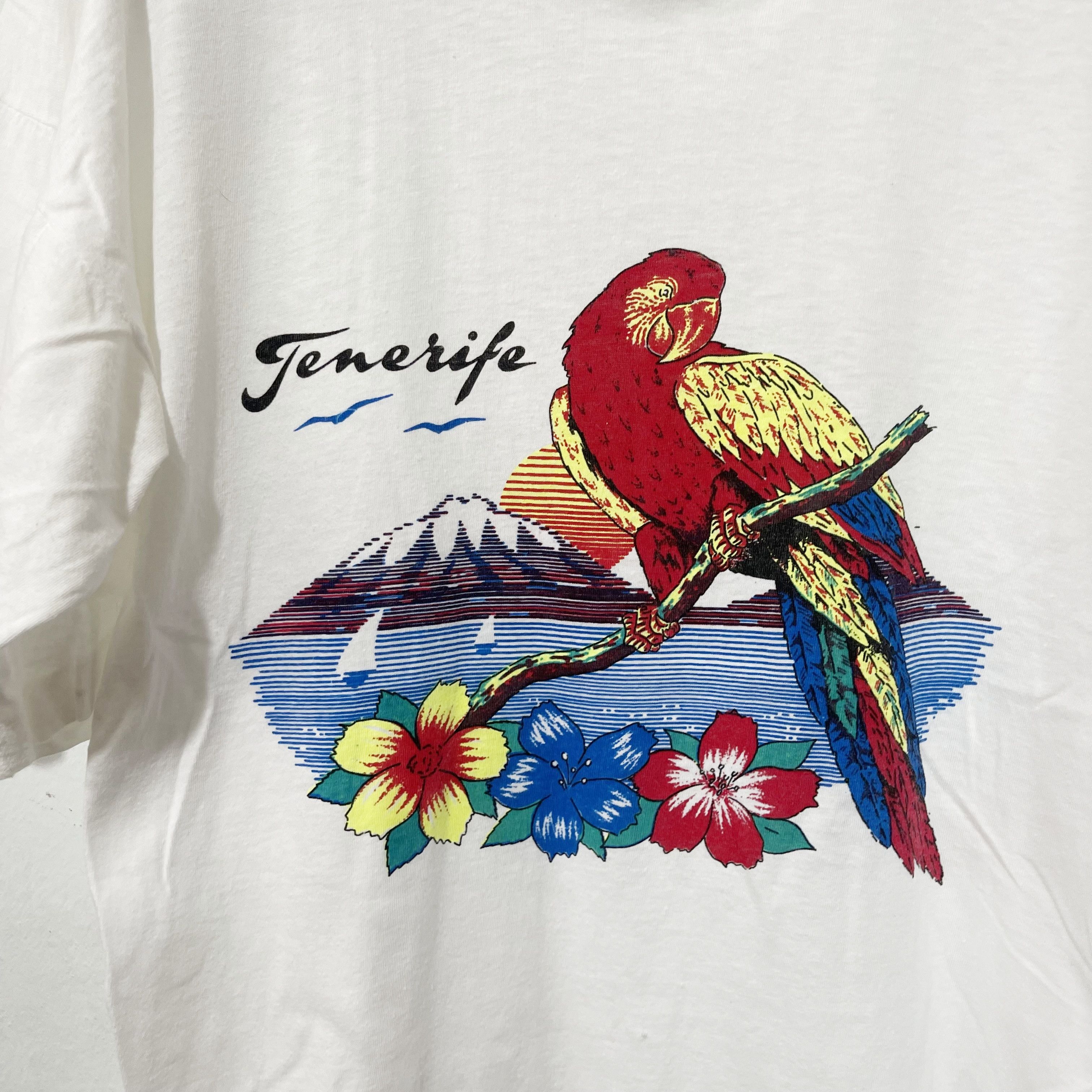 Vintage Vintage 90s Tenerife Parrot T-Shirt Size US M / EU 48-50 / 2 - 2 Thumbnail