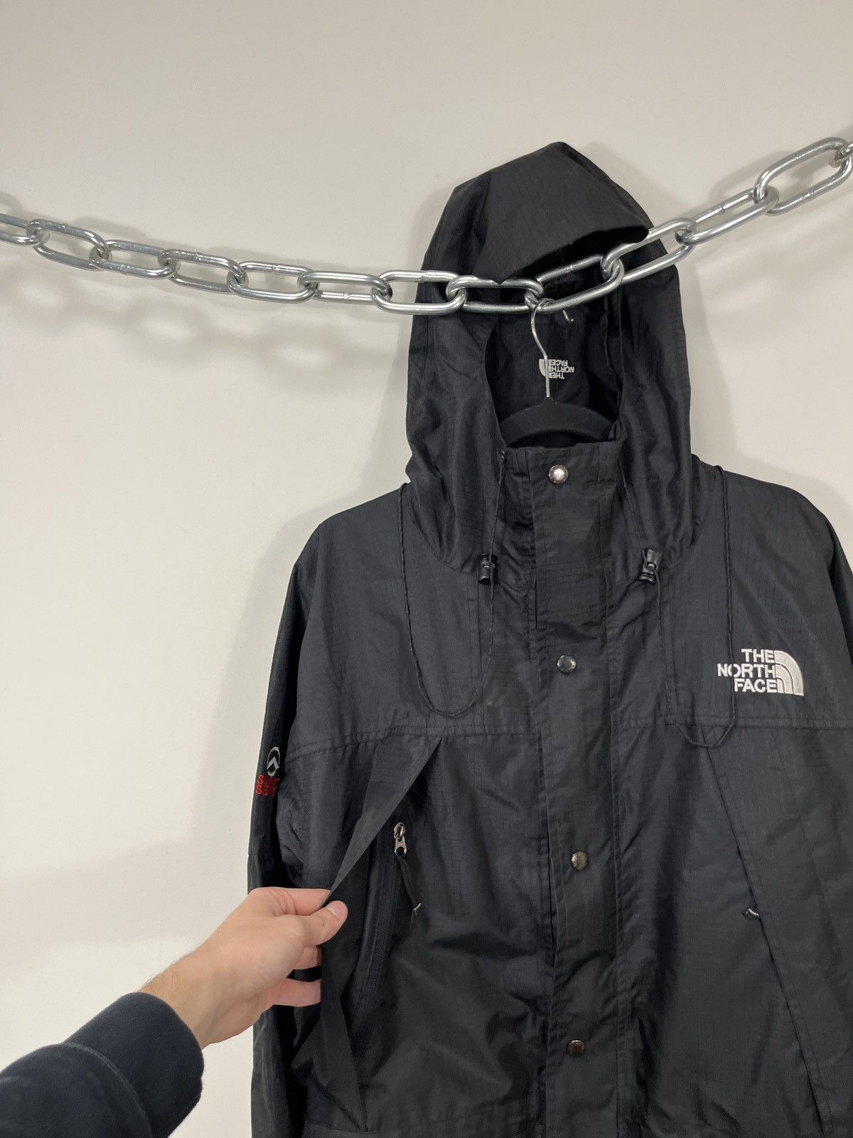 The North Face Vintage The North Face Summit Series Gore-Tex Hooded Jacket Size US S / EU 44-46 / 1 - 9 Thumbnail