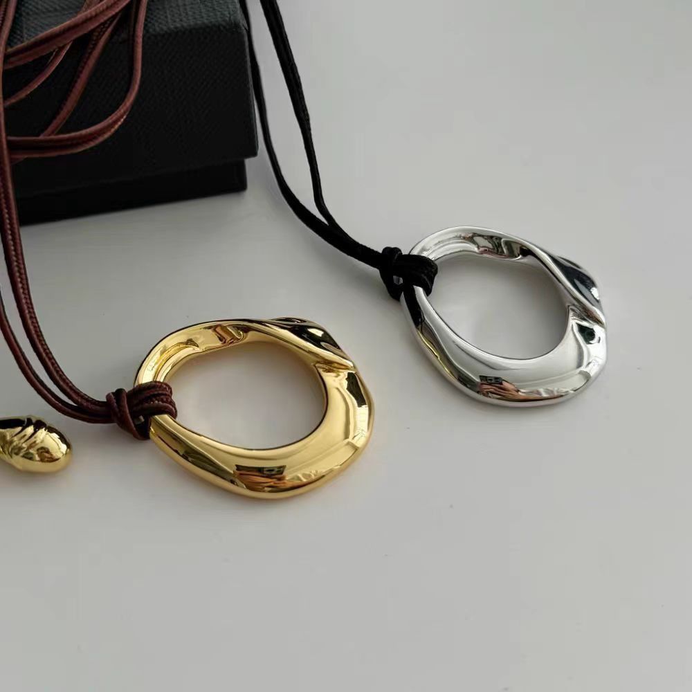 Other New Trend STEAL! Y2K Chains Necklace Chain Size ONE SIZE - 1 Thumbnail
