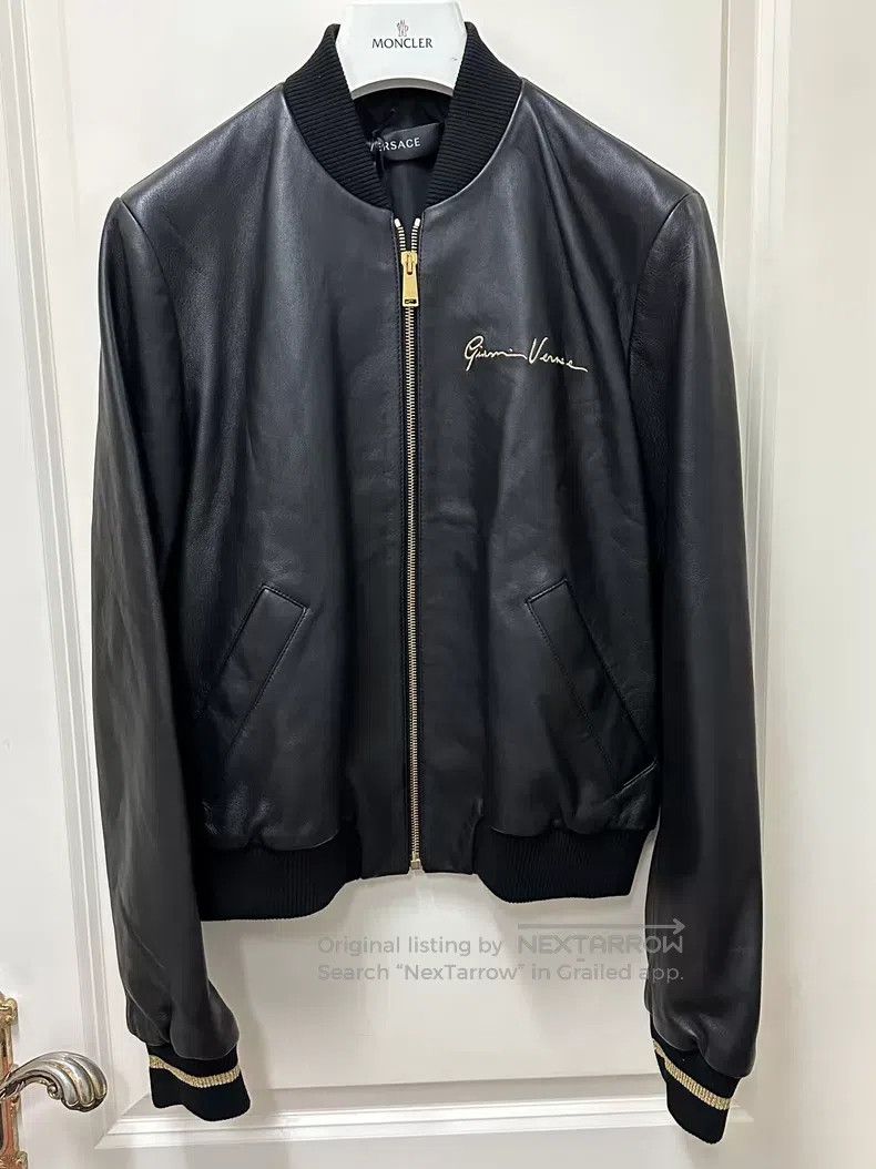 Versace Versace Black sheepskin embroidered jacket coat Size M / US 6-8 / IT 42-44 - 1 Thumbnail