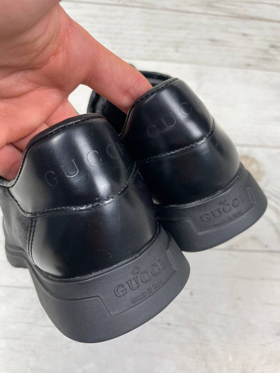 Gucci Vintage Gucci Leather Sneakers GG Size US 5.5 / IT 35.5 - 9 Thumbnail