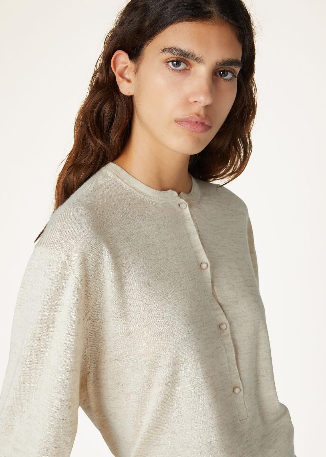 Loro Piana o1srvl11e0425 FAN6394 Cocooning Henley Sweater in Beige Size L / US 10 / IT 46 - 4 Thumbnail