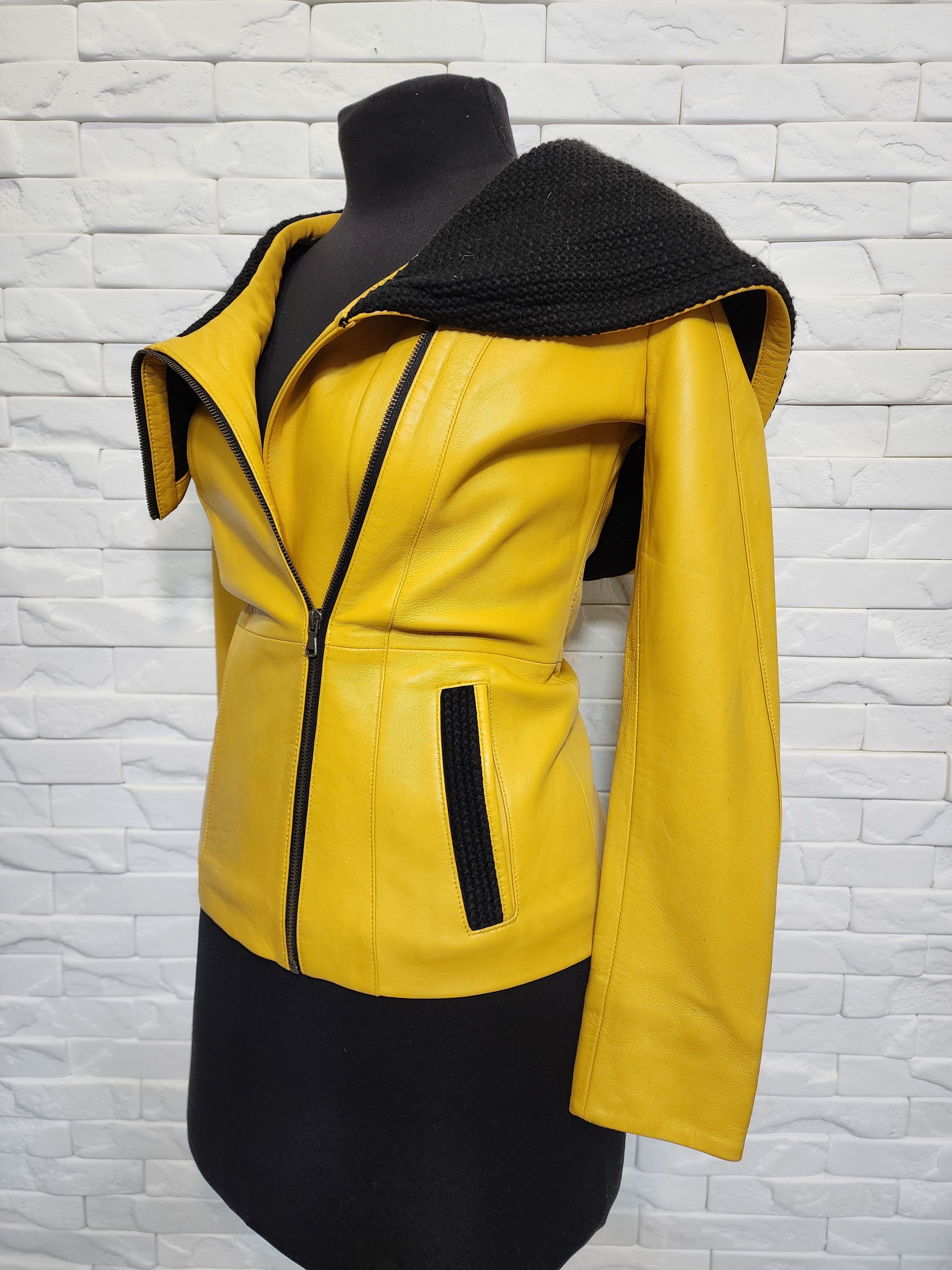 Genuine Leather Yellow Leather Hooded Jacket: Women's Sport Coat Size M / US 6-8 / IT 42-44 - 3 Thumbnail