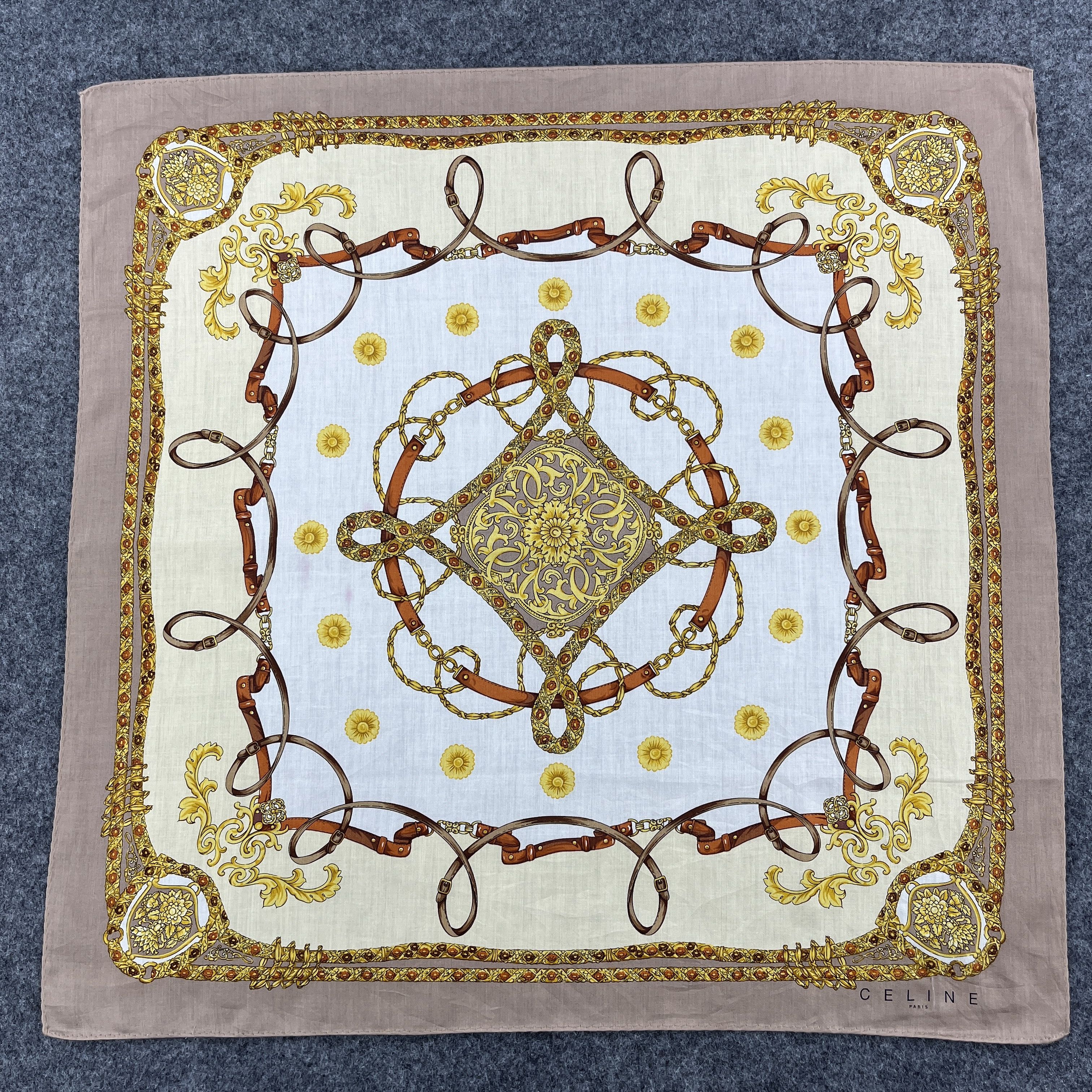 Celine Celine Handkerchief / Bandana / Neckerchief B376 Size ONE SIZE - 1 Thumbnail