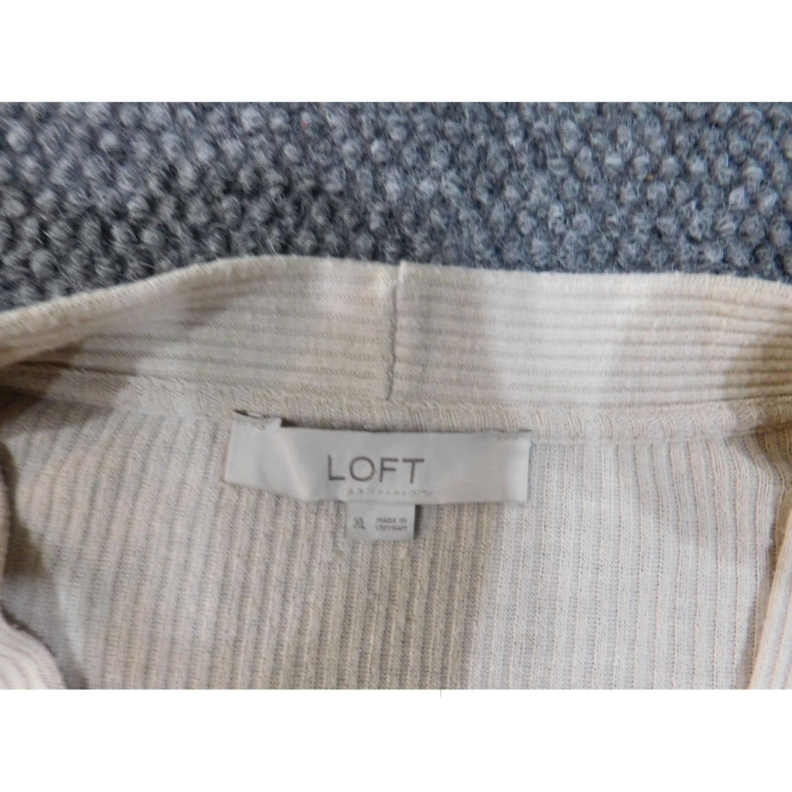 Loft LOFT Cardigan Sweater XL Beige Knit Rib Knit V-Neck Button Womens Stretch Regular Size XL / US 12-14 / IT 48-50 - 6 Thumbnail
