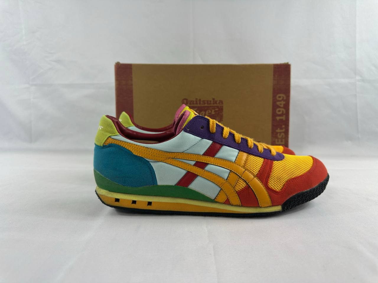 VTG ASICS Onitsuka Tiger Ultimate 81 Trainers Sneakers