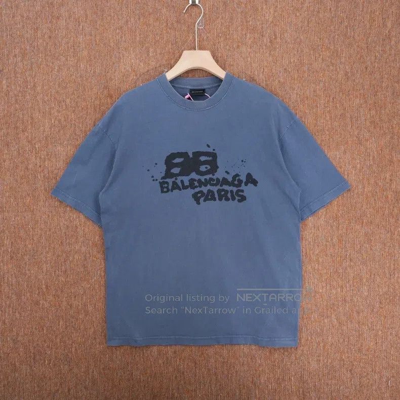 Balenciaga Balenciaga Double B Graffiti Splatter Short Sleeve Blue Size US S / EU 44-46 / 1 - 1 Thumbnail